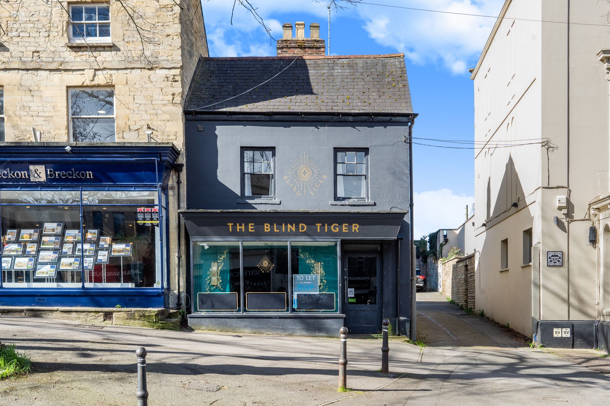 Commercial Property for sale in Market Square, 8 Market Square, OX28
