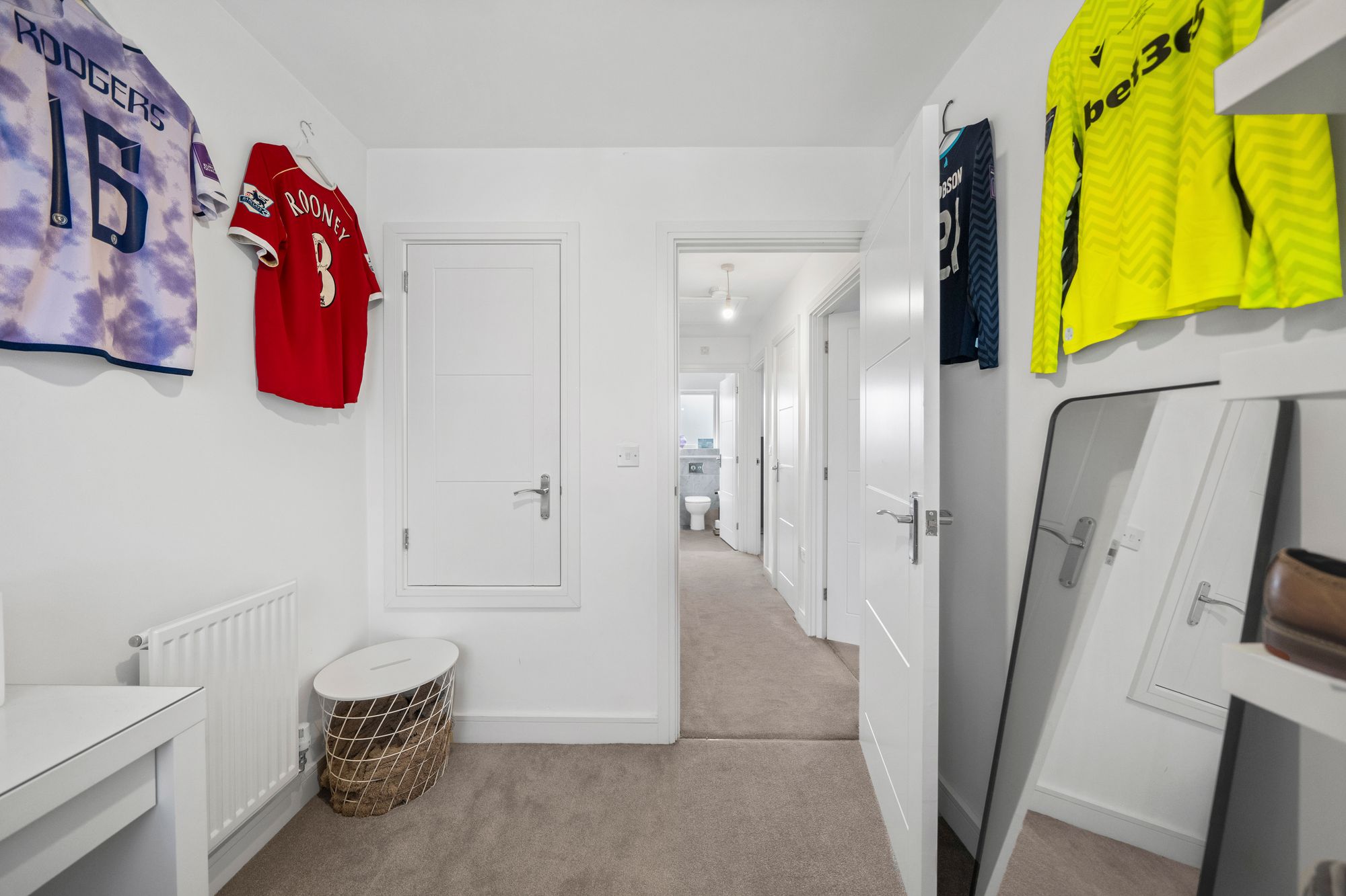 Calamite Close, Leigh