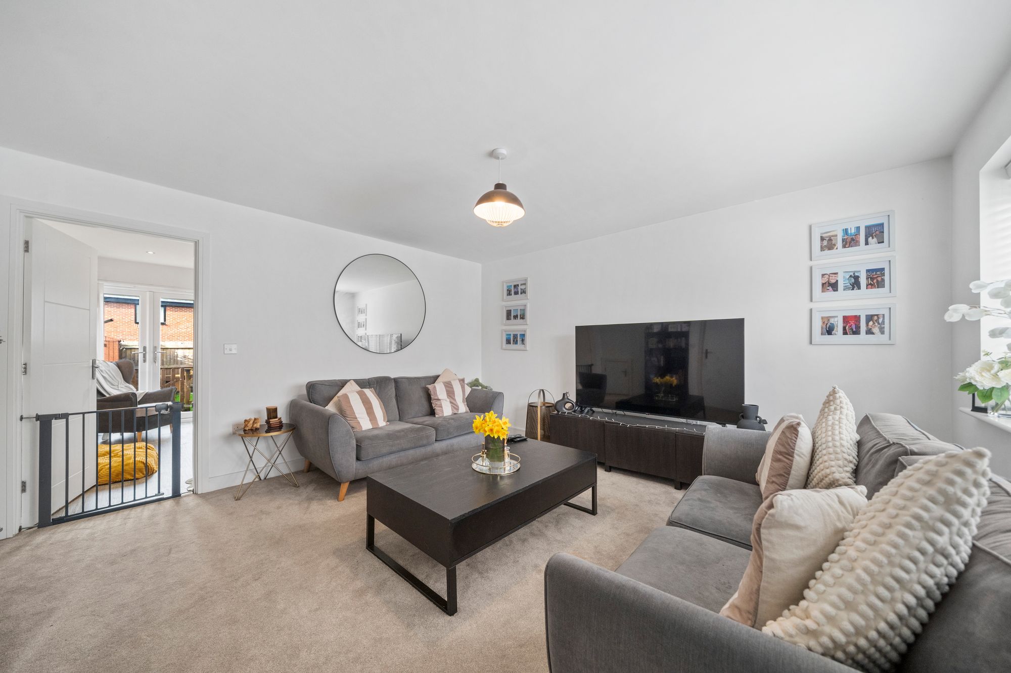 Calamite Close, Leigh