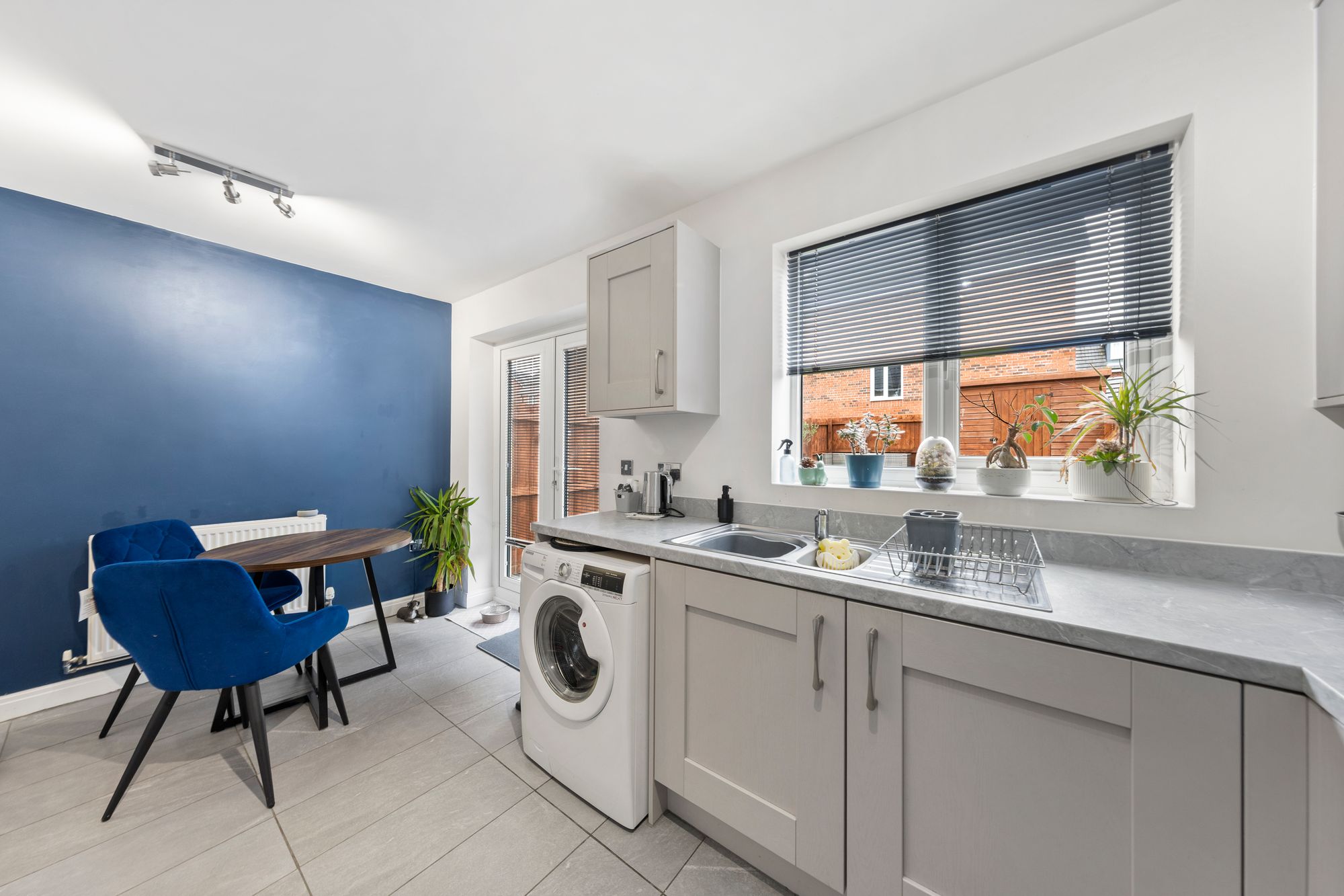 South Meadow Close, Warrington