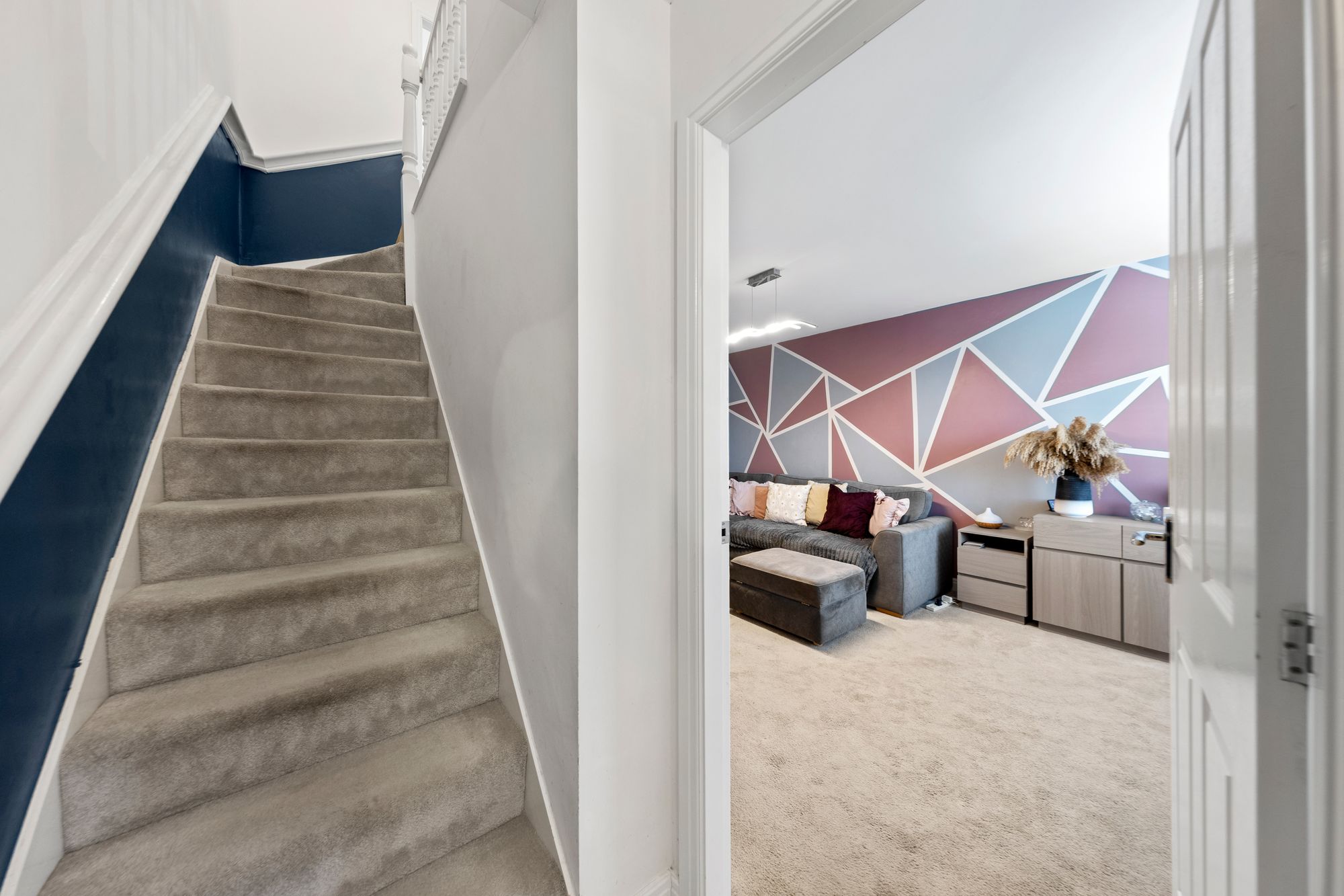 South Meadow Close, Warrington