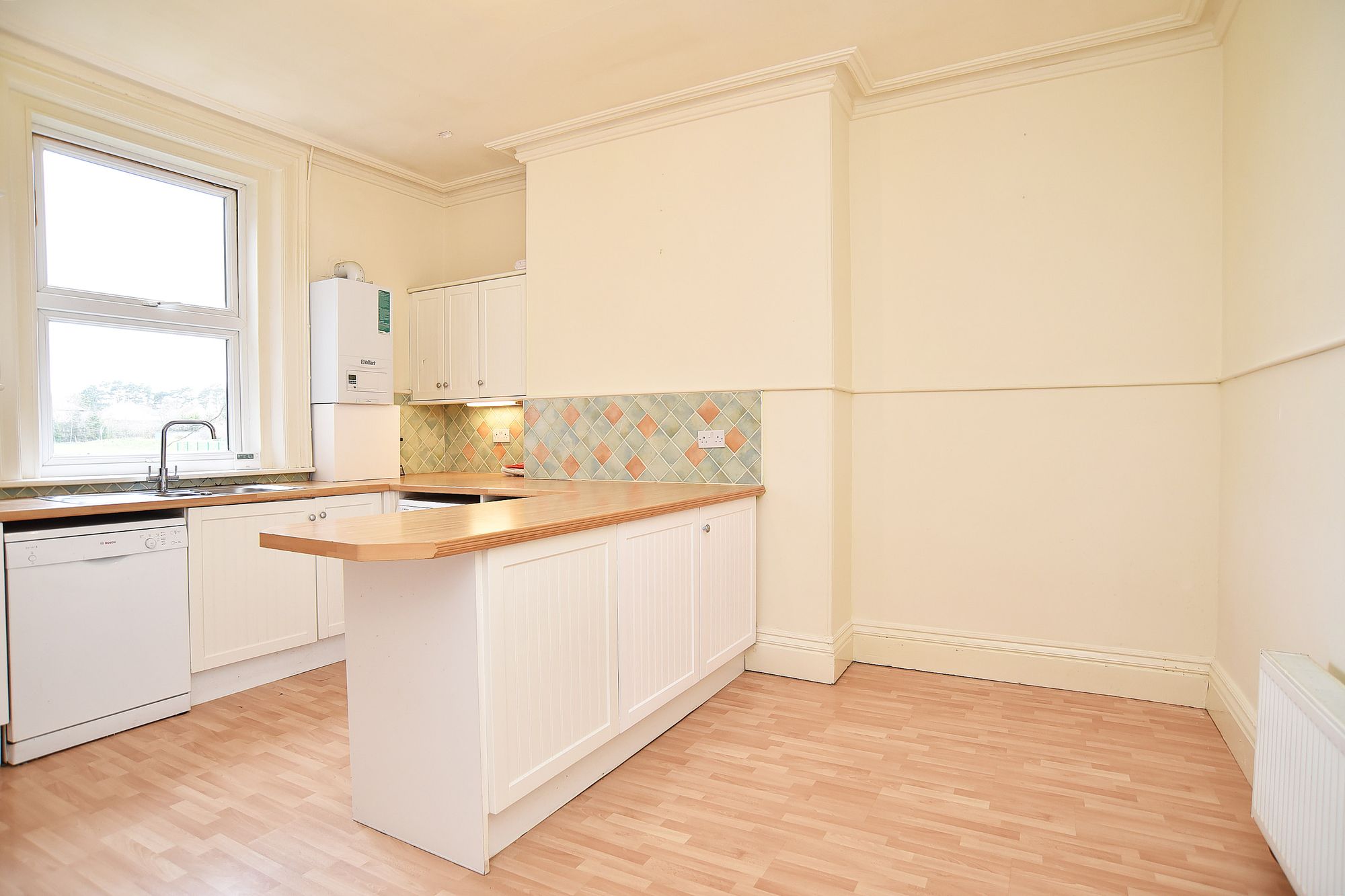 West End Avenue, Harrogate, HG2