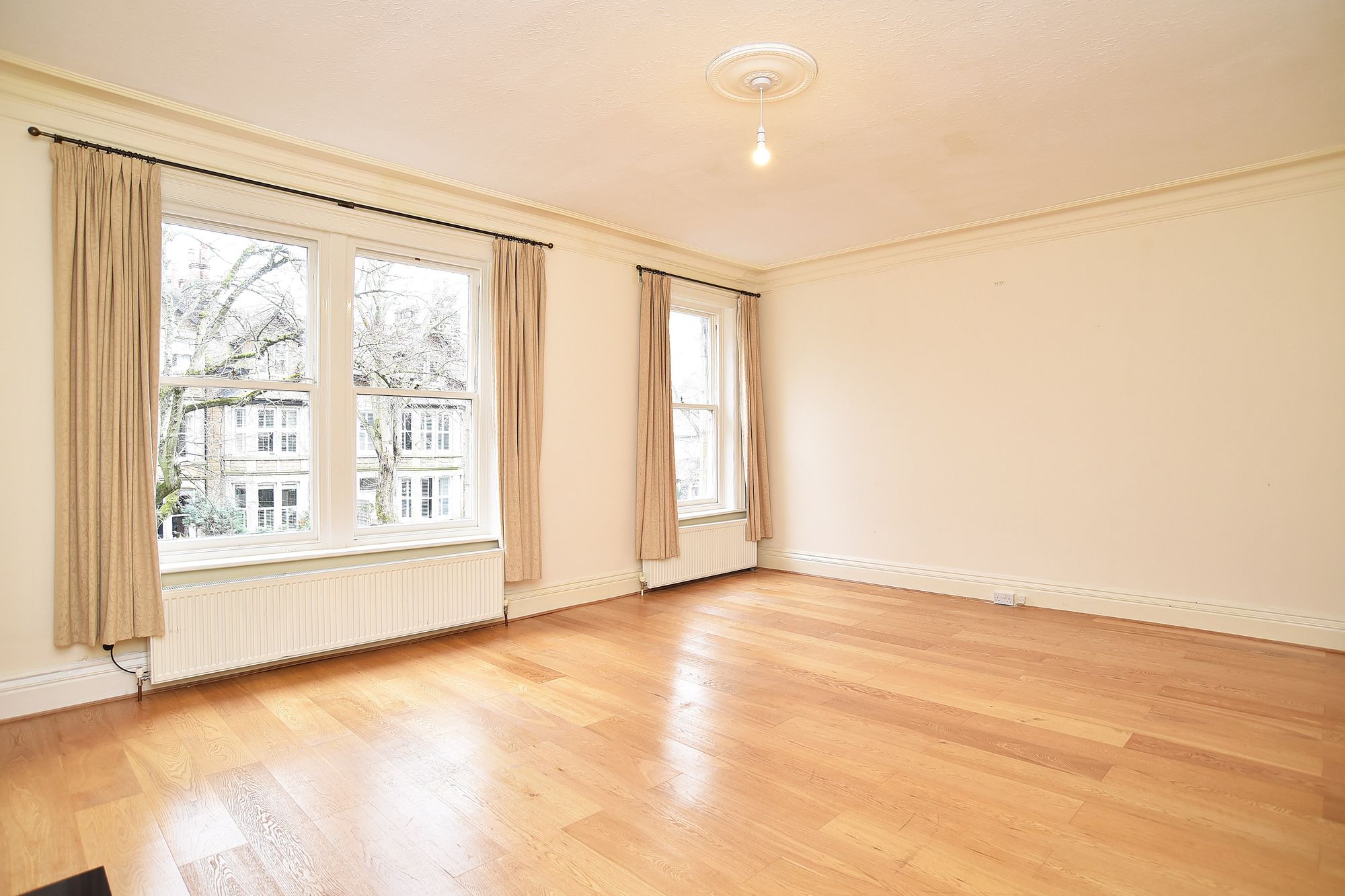 West End Avenue, Harrogate, HG2