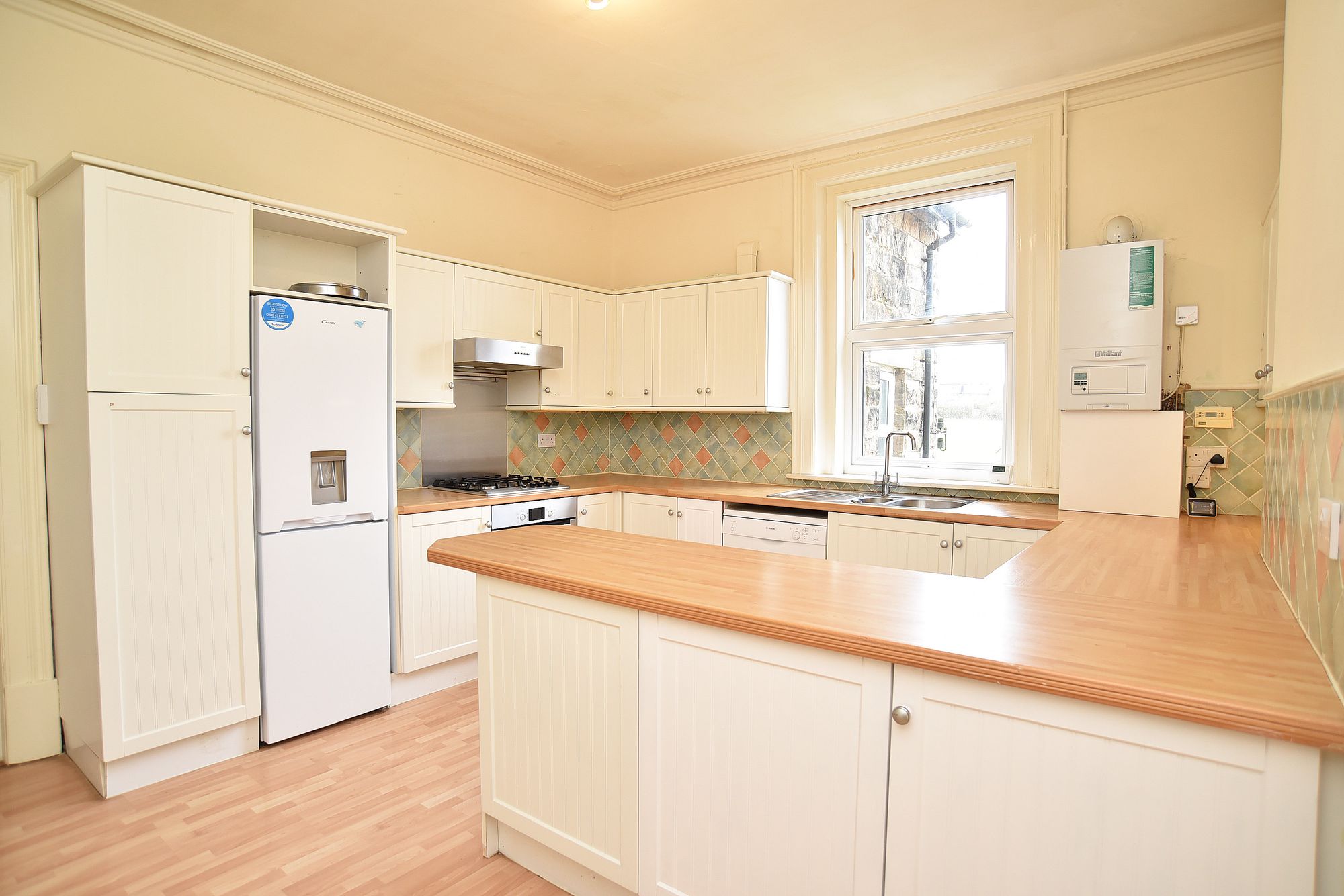 West End Avenue, Harrogate, HG2