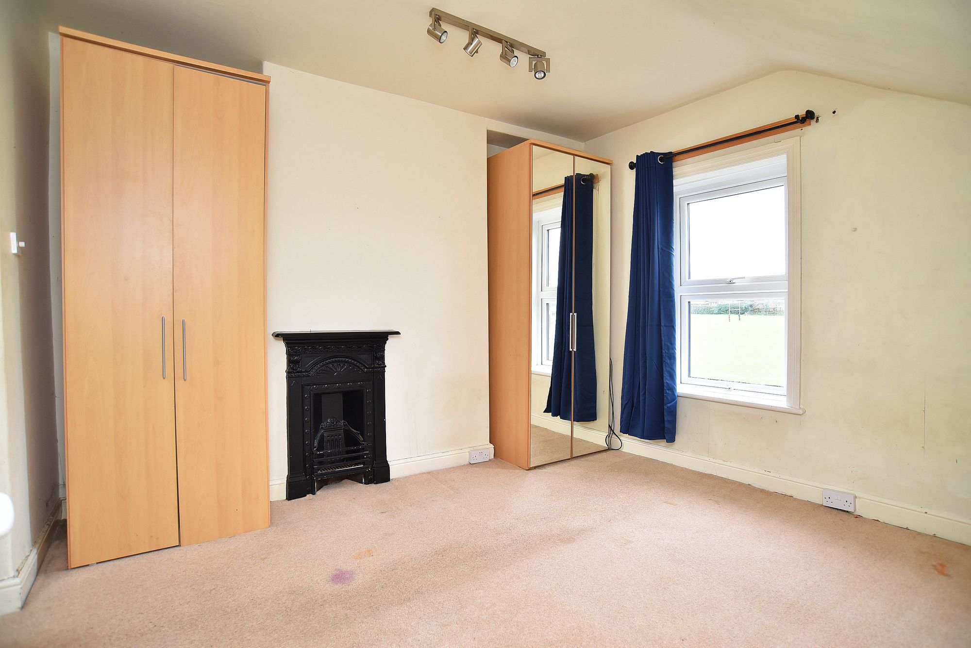 West End Avenue, Harrogate, HG2