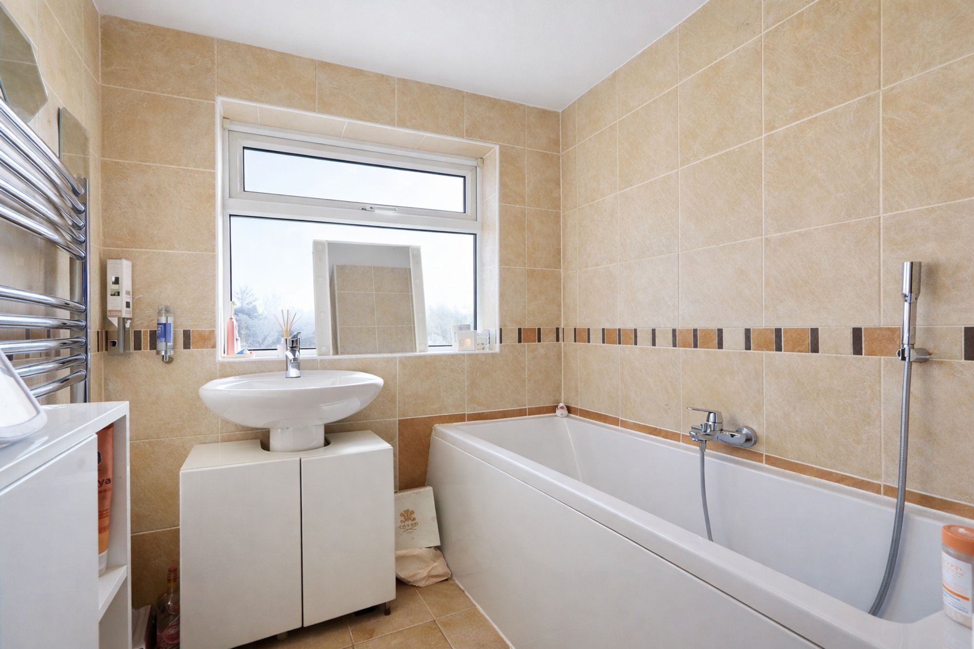 357c5383-6afc-439d-ba3e-c1c480e776ab