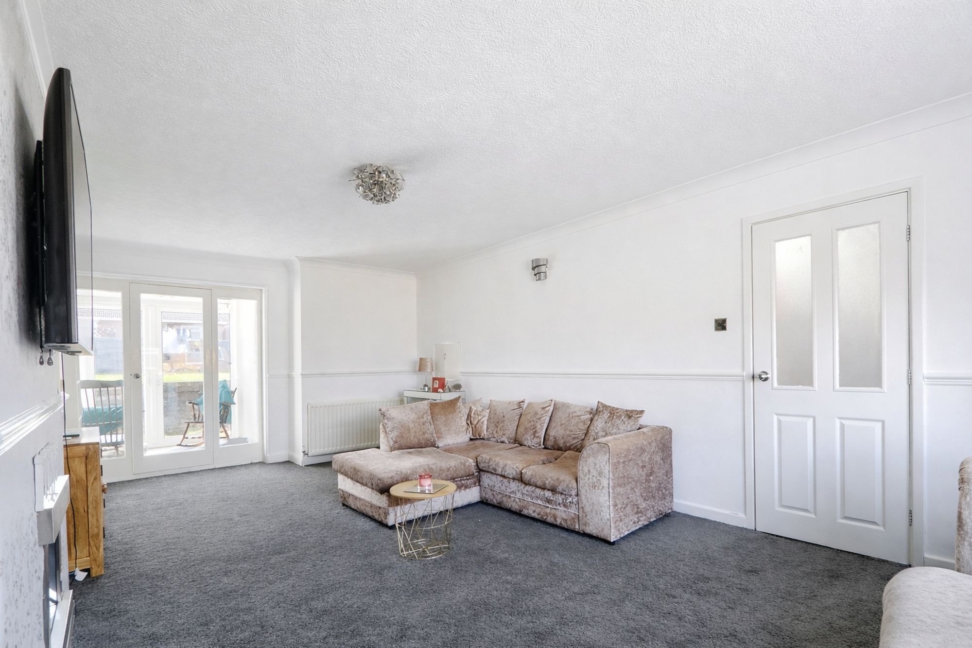 a0c098a2-e393-4014-8d0a-f987eb4e29da