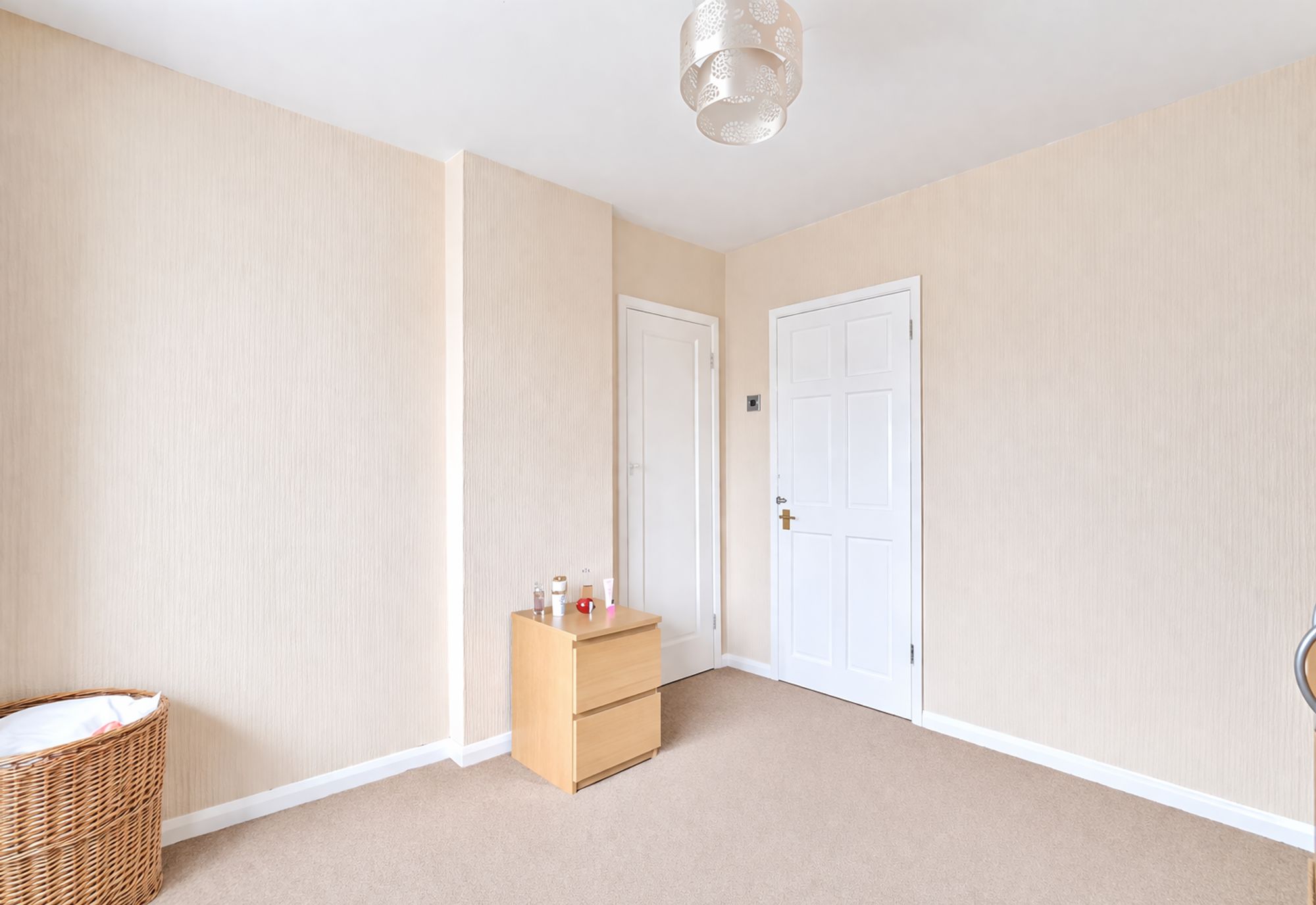 84abdd66-5947-484b-8b9a-0c4c4f862354