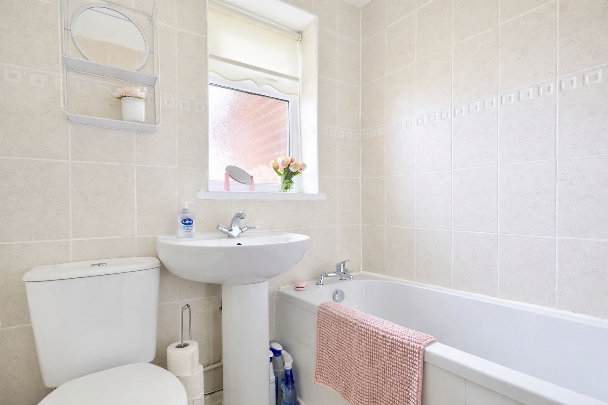 5a352747-4bba-4247-8228-e54873780071