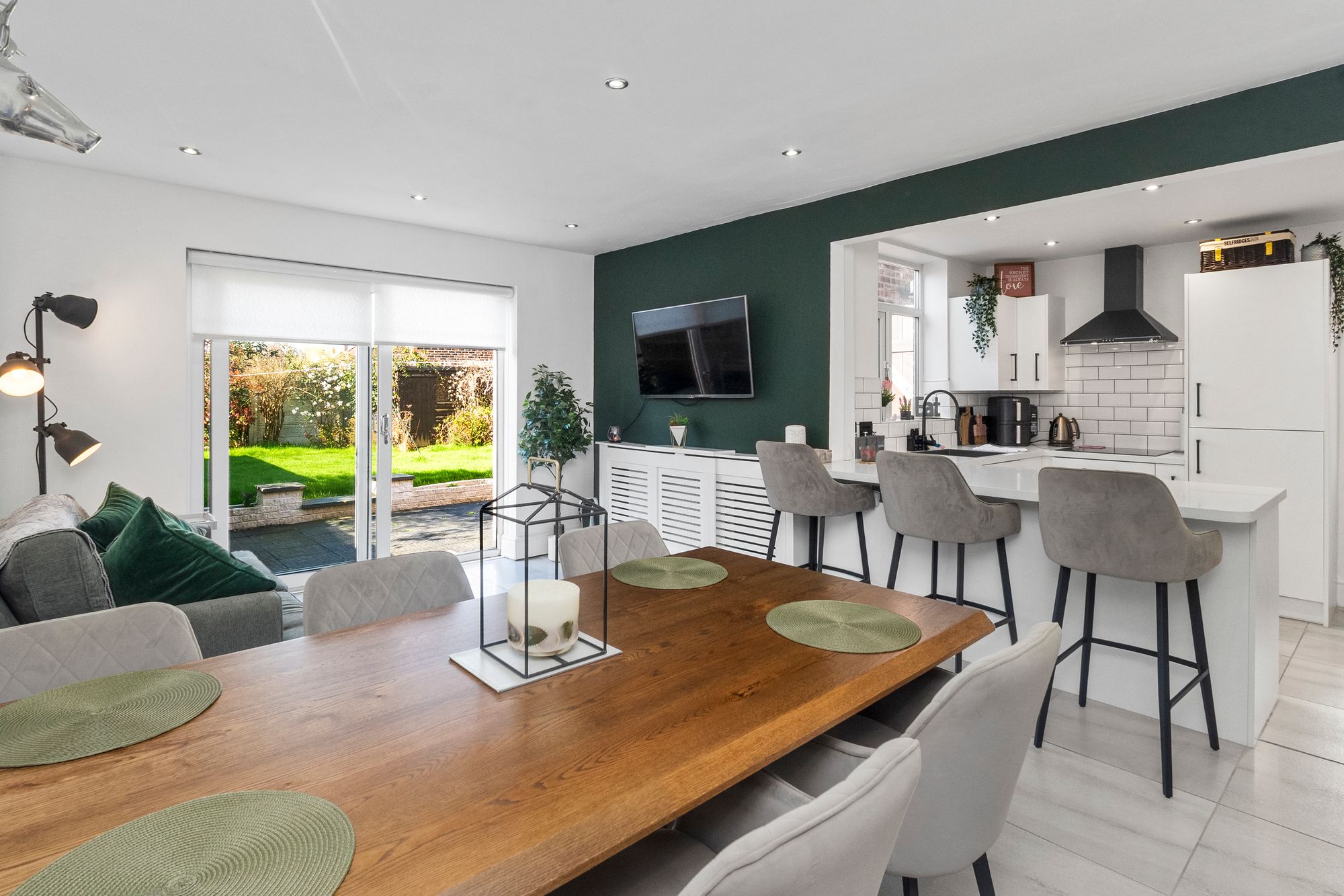 Nook Lane, Fearnhead, WA2