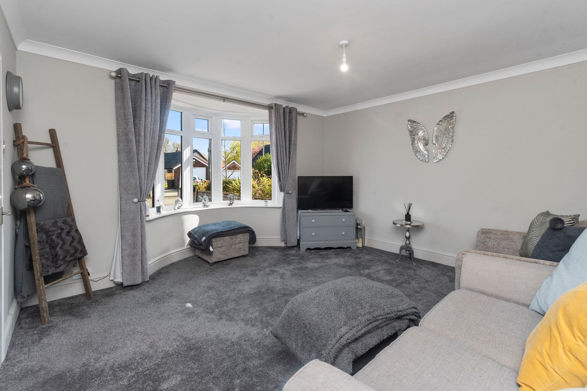 Nook Lane, Fearnhead, WA2