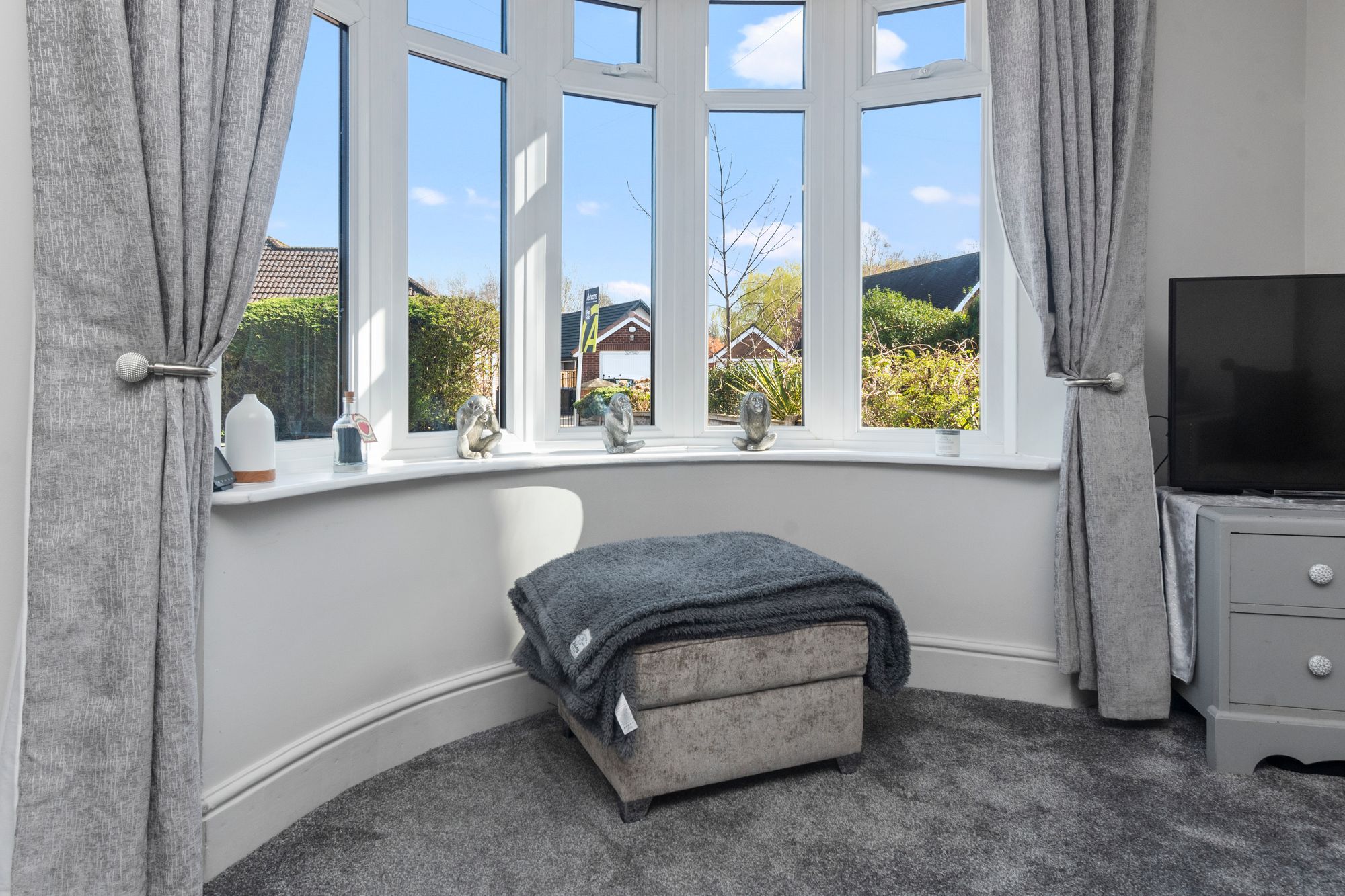 Nook Lane, Fearnhead, WA2