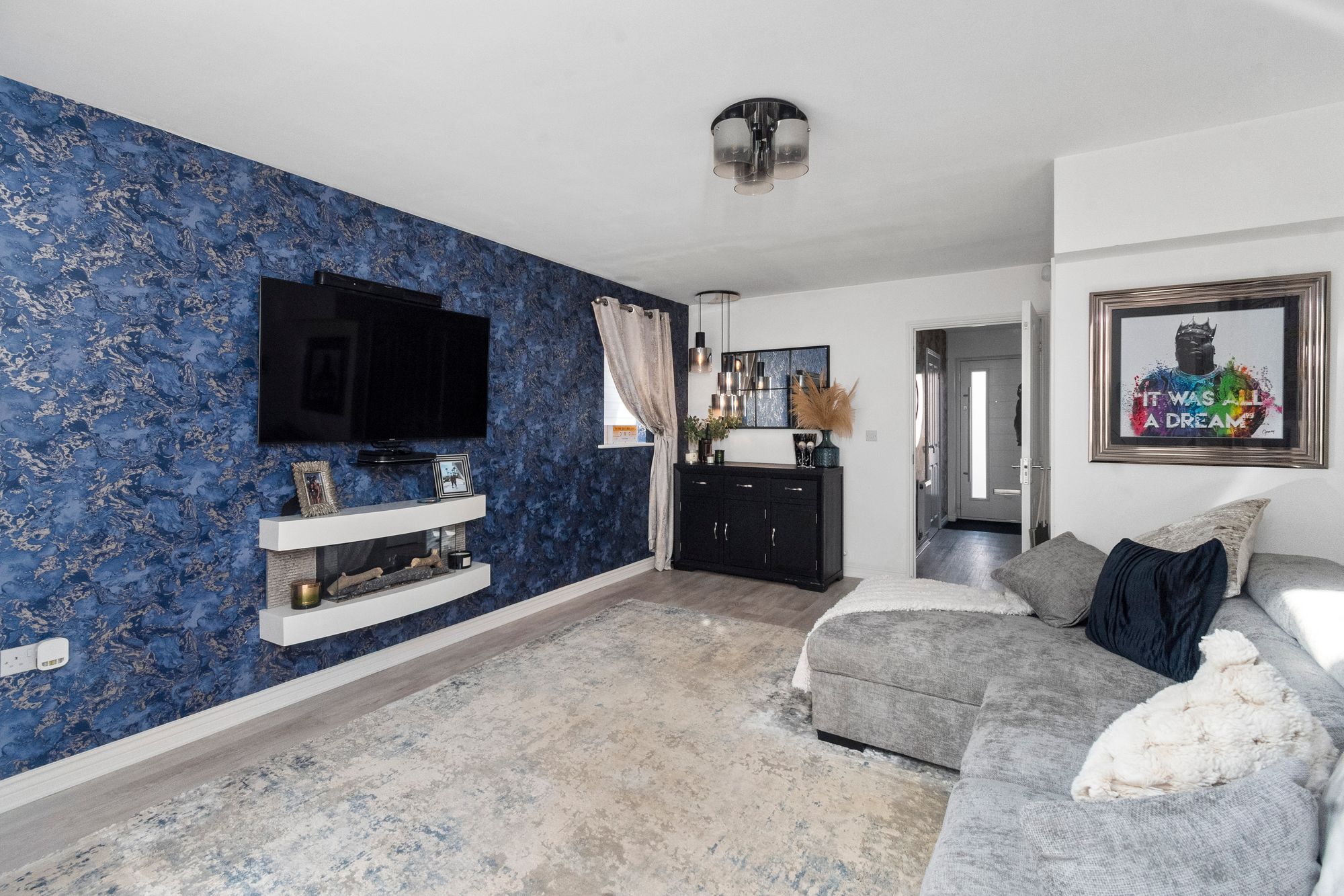 Newlove Avenue, St. Helens, WA10