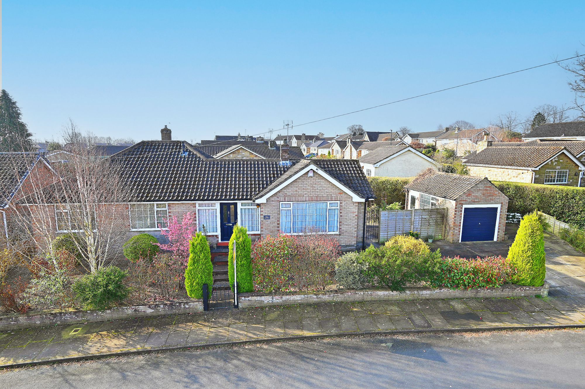 Rossett Holt Drive, Harrogate, HG2