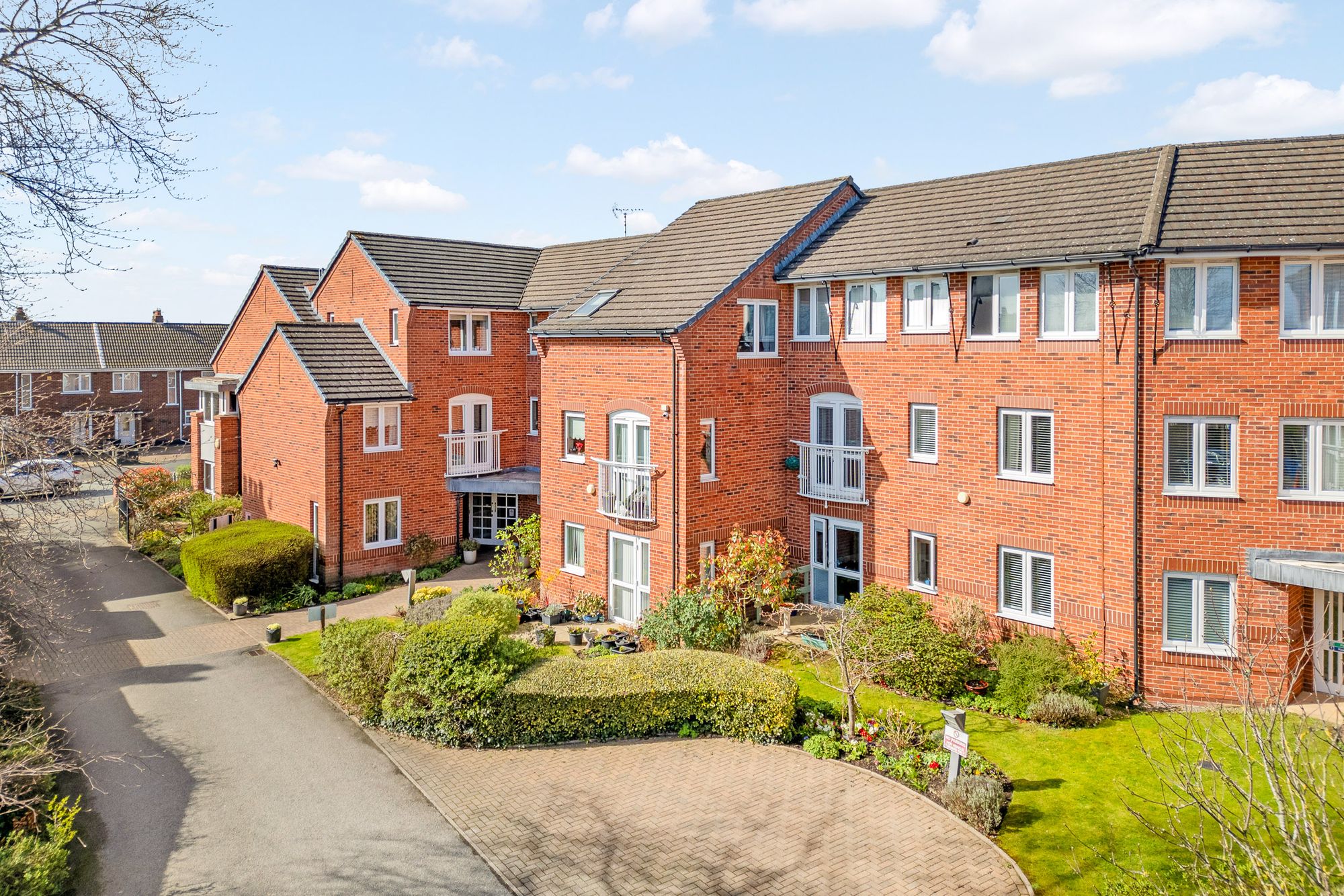 Apartment 44, Widnes