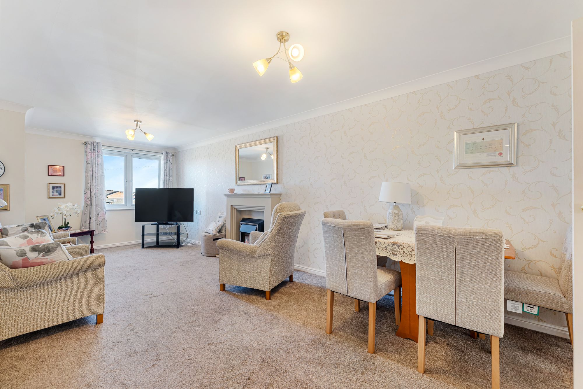 Apartment 44, Widnes