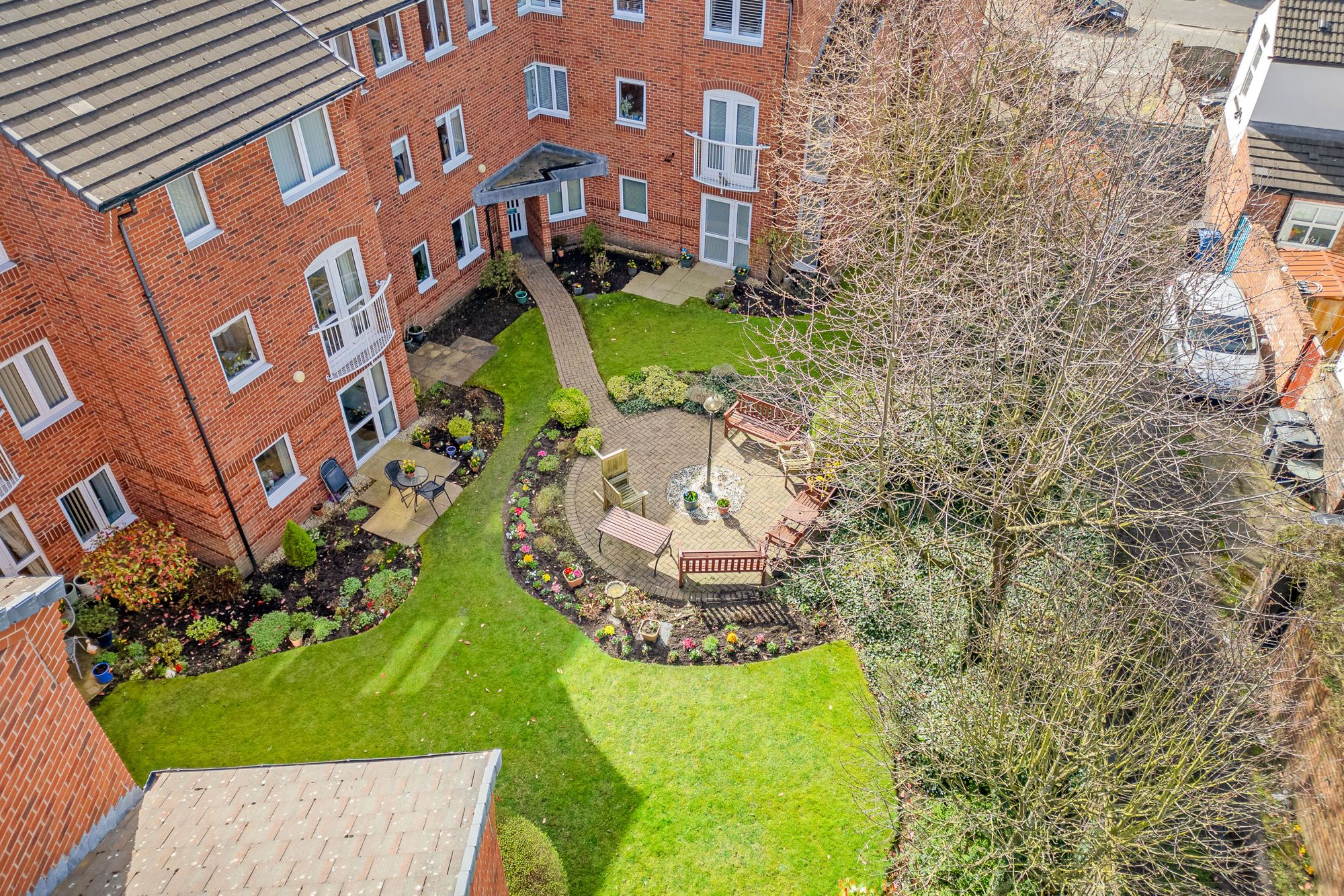 Apartment 44, Widnes