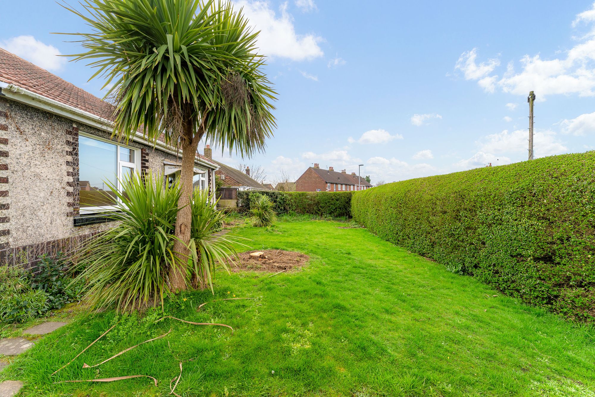 Montgomery Road, Widnes, WA8