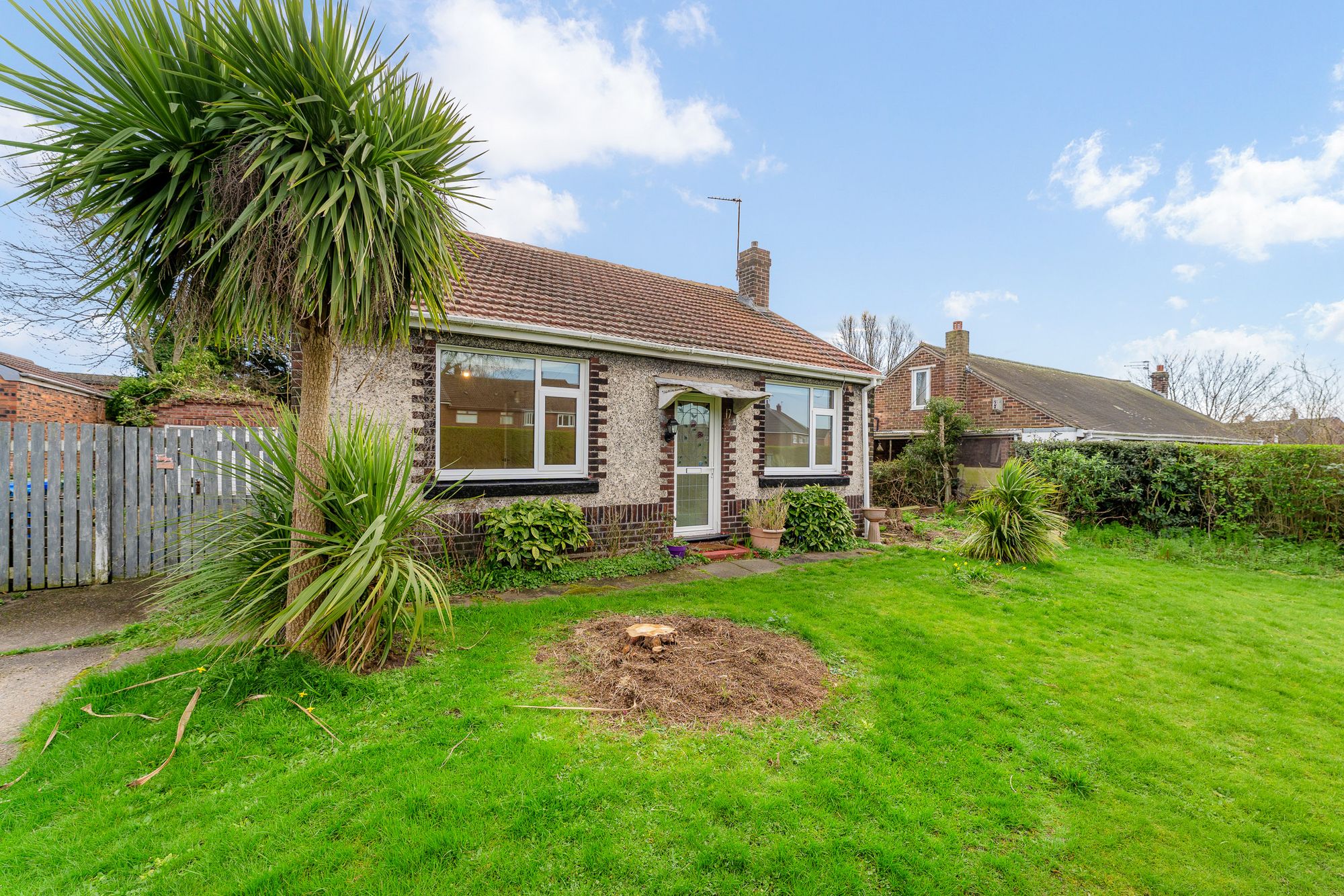 Montgomery Road, Widnes, WA8