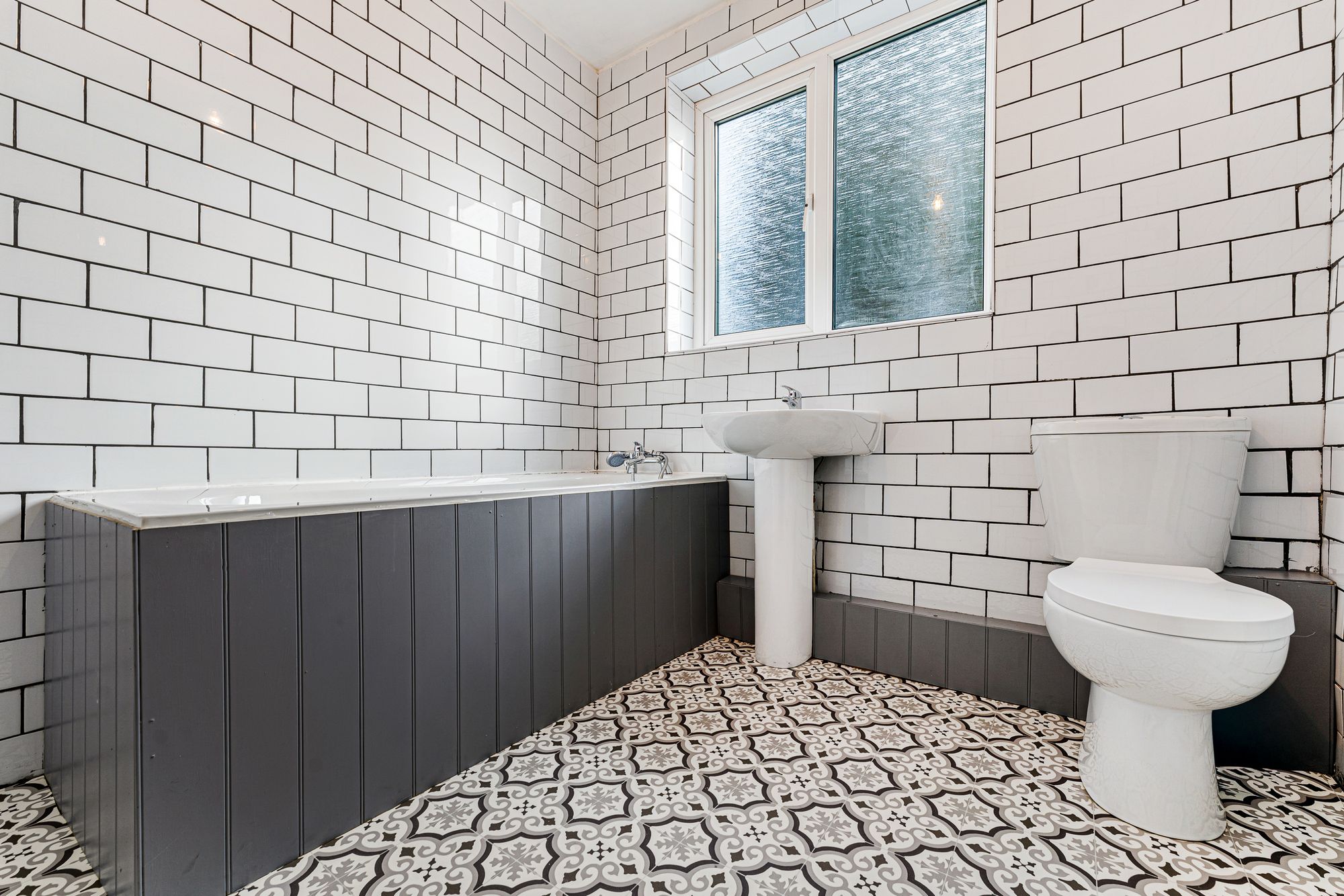 Montgomery Road, Widnes, WA8