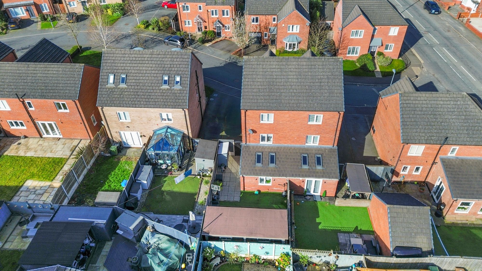 Newlove Avenue, St. Helens, WA10