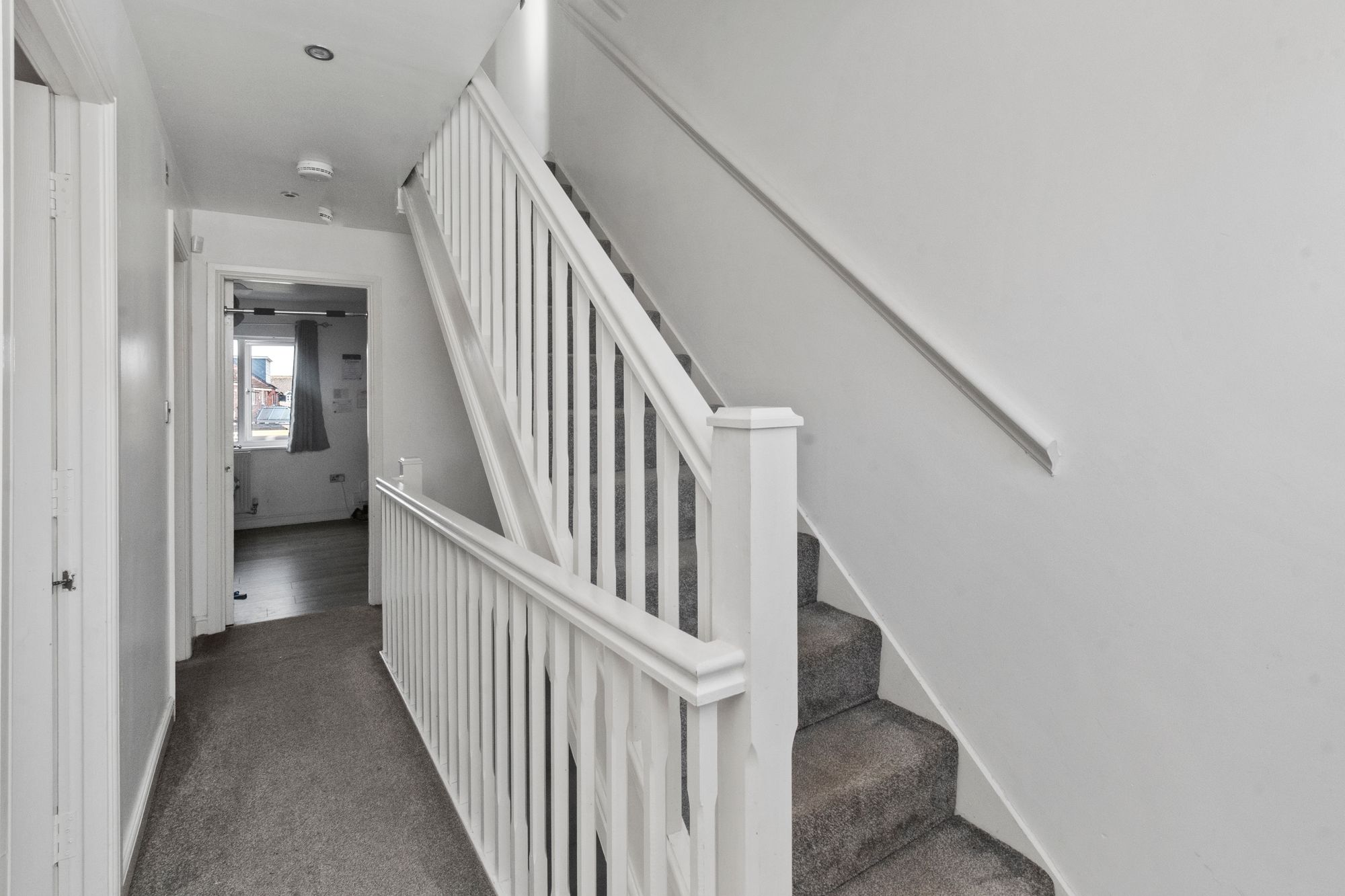 Daffodil Gardens, St. Helens