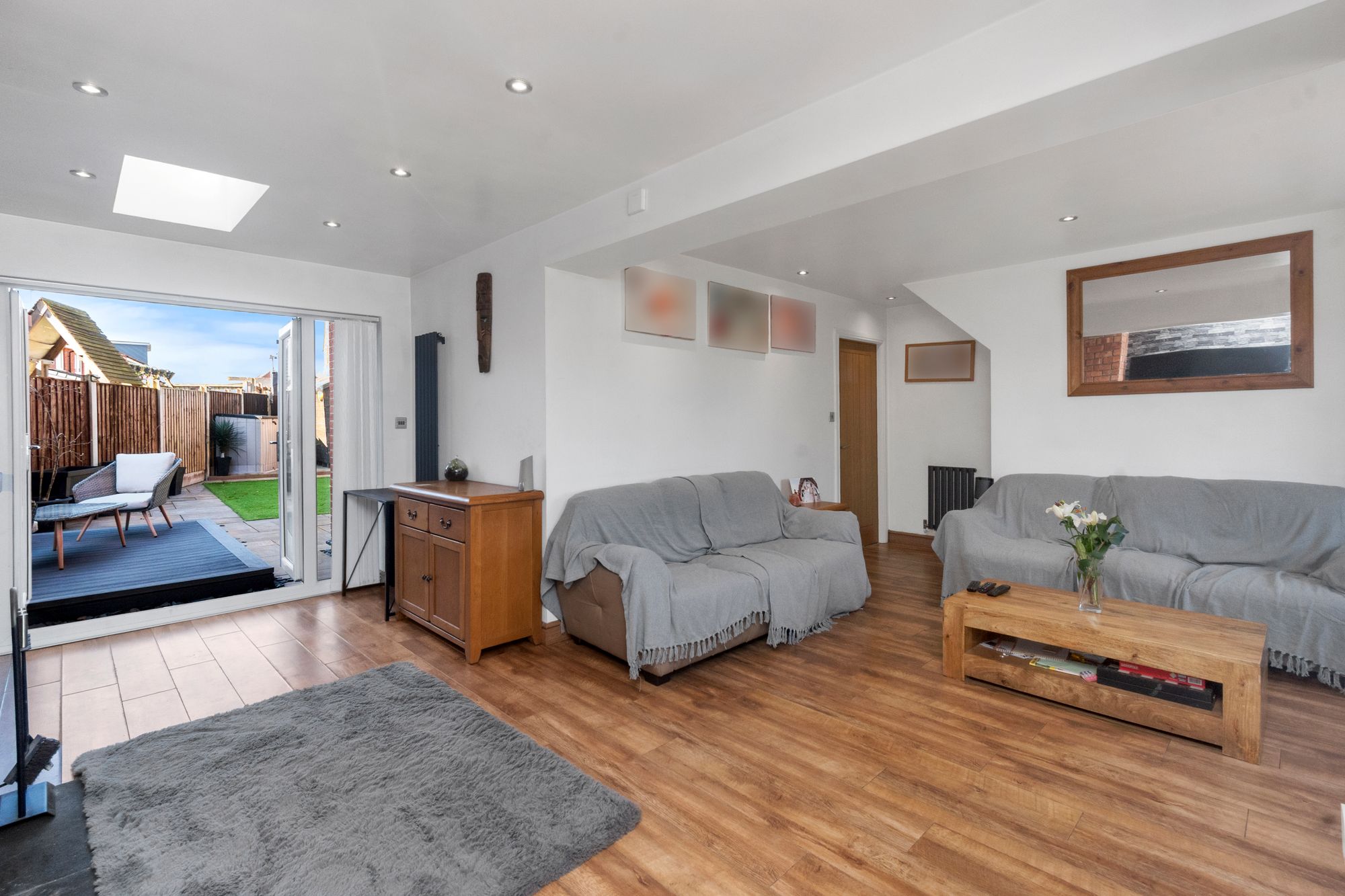 Daffodil Gardens, St. Helens