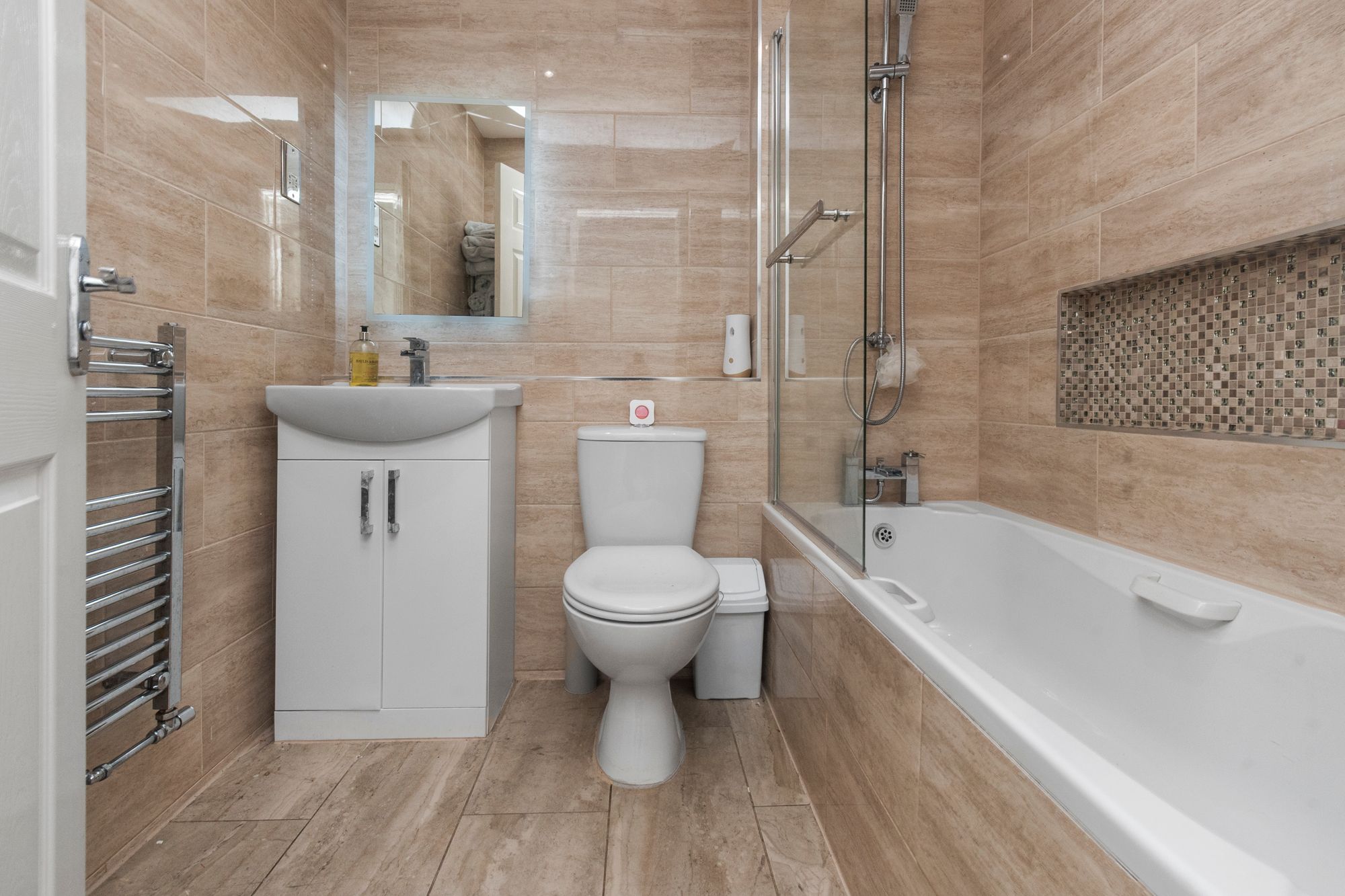 Daffodil Gardens, St. Helens