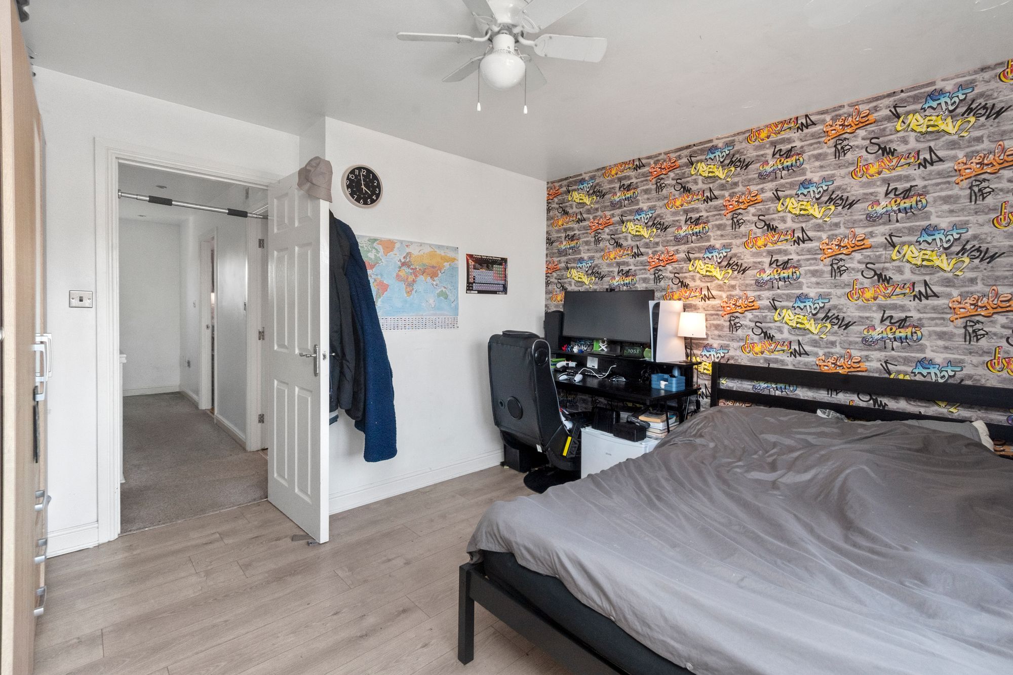 Daffodil Gardens, St. Helens