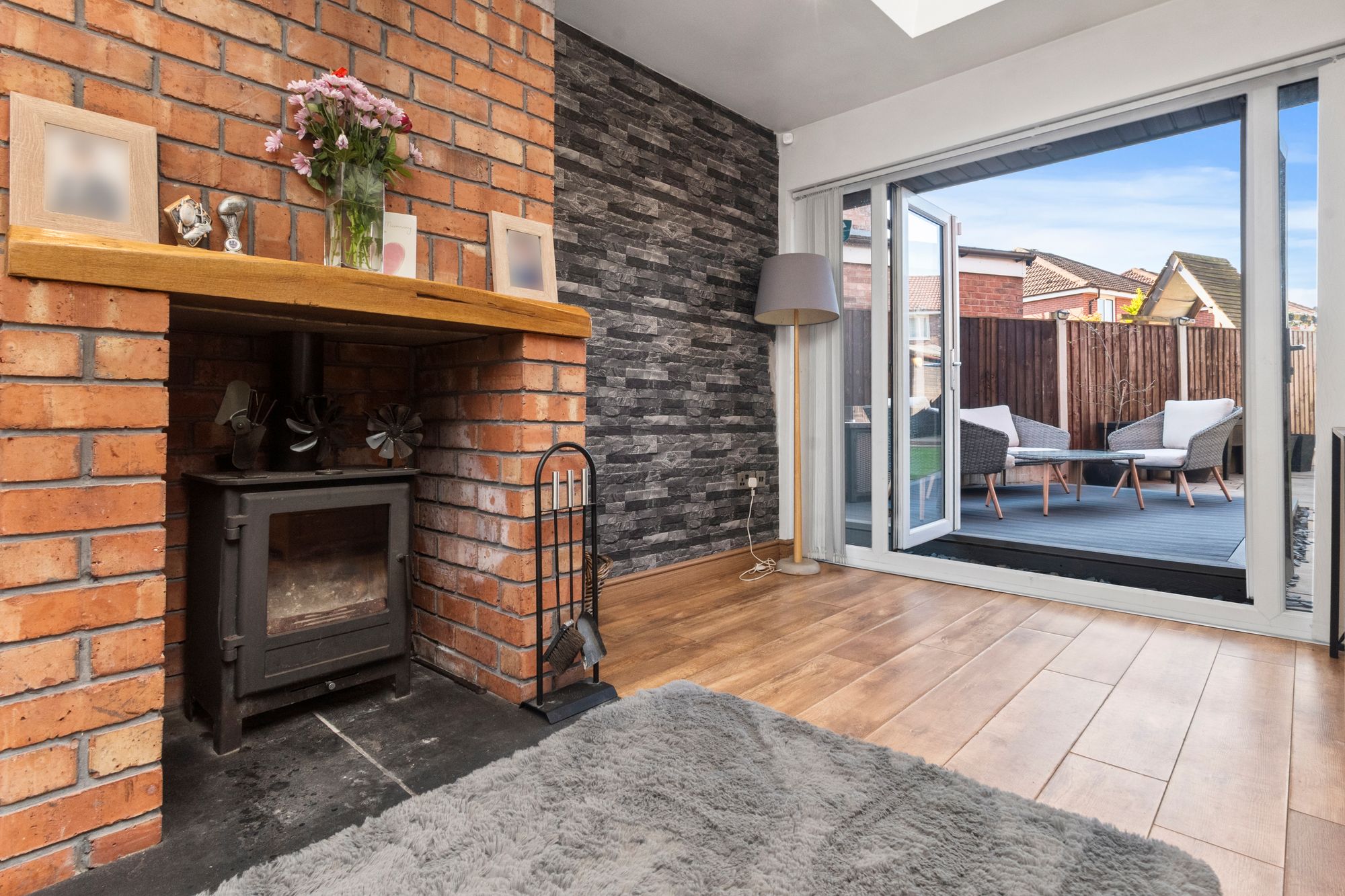 Daffodil Gardens, St. Helens