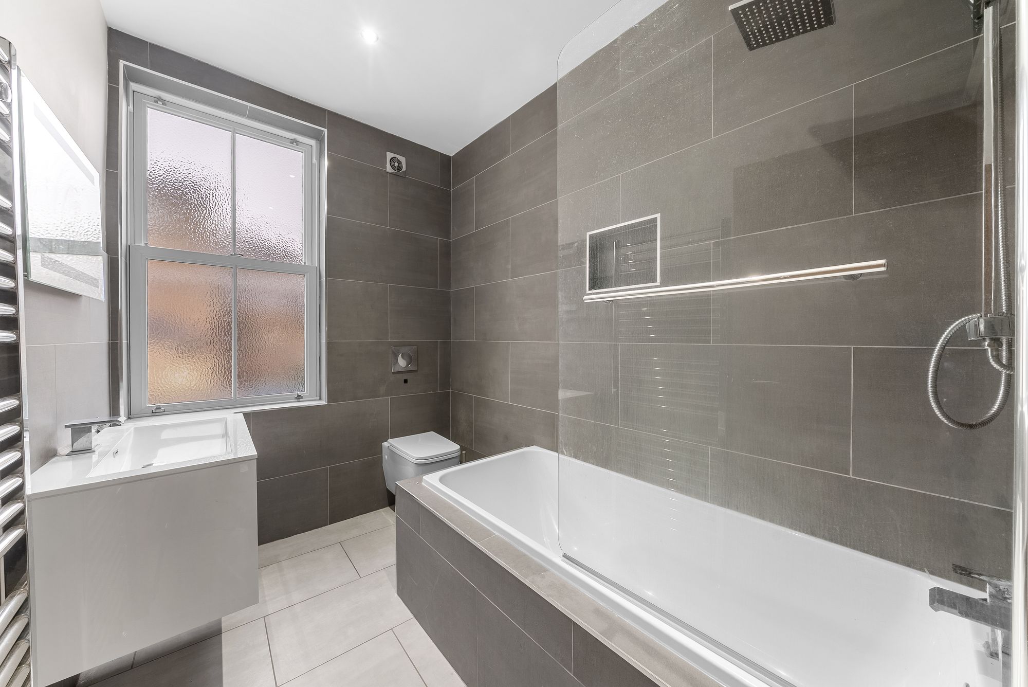 Oxford Terrace, Harrogate, HG1