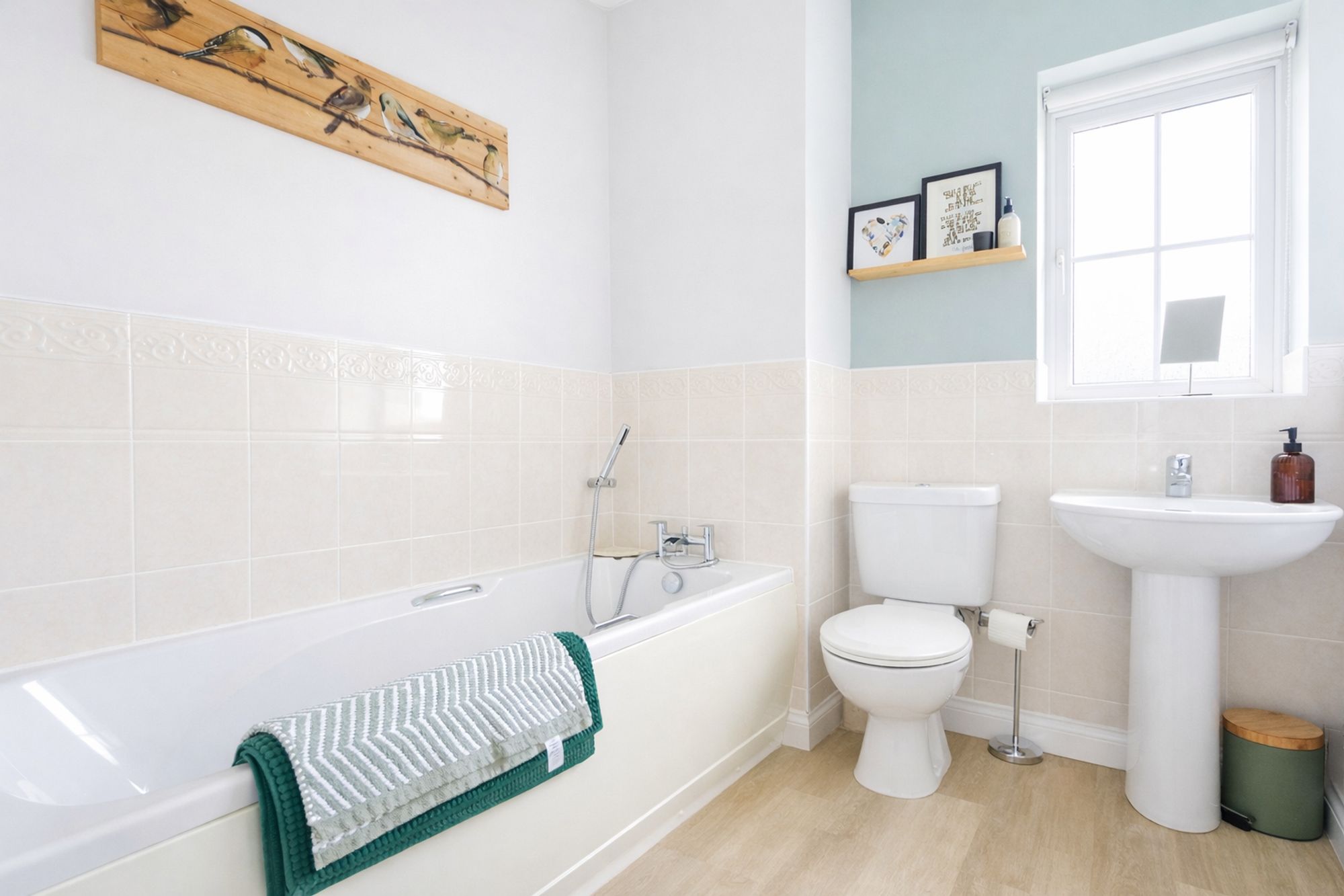 b3cd6146-da3c-4c0e-ae1e-c7a08a3638cf