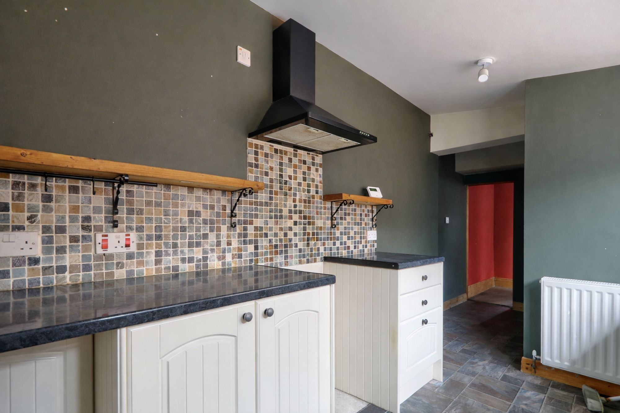 c6f21bec-eed6-488b-a871-f560fb71abc7