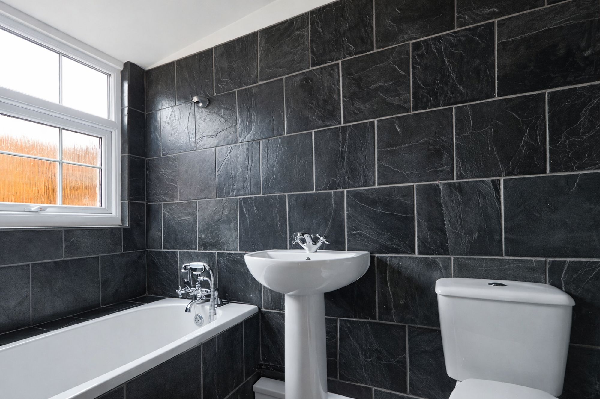 95c19323-2b24-4953-bf45-88a6fd149b92