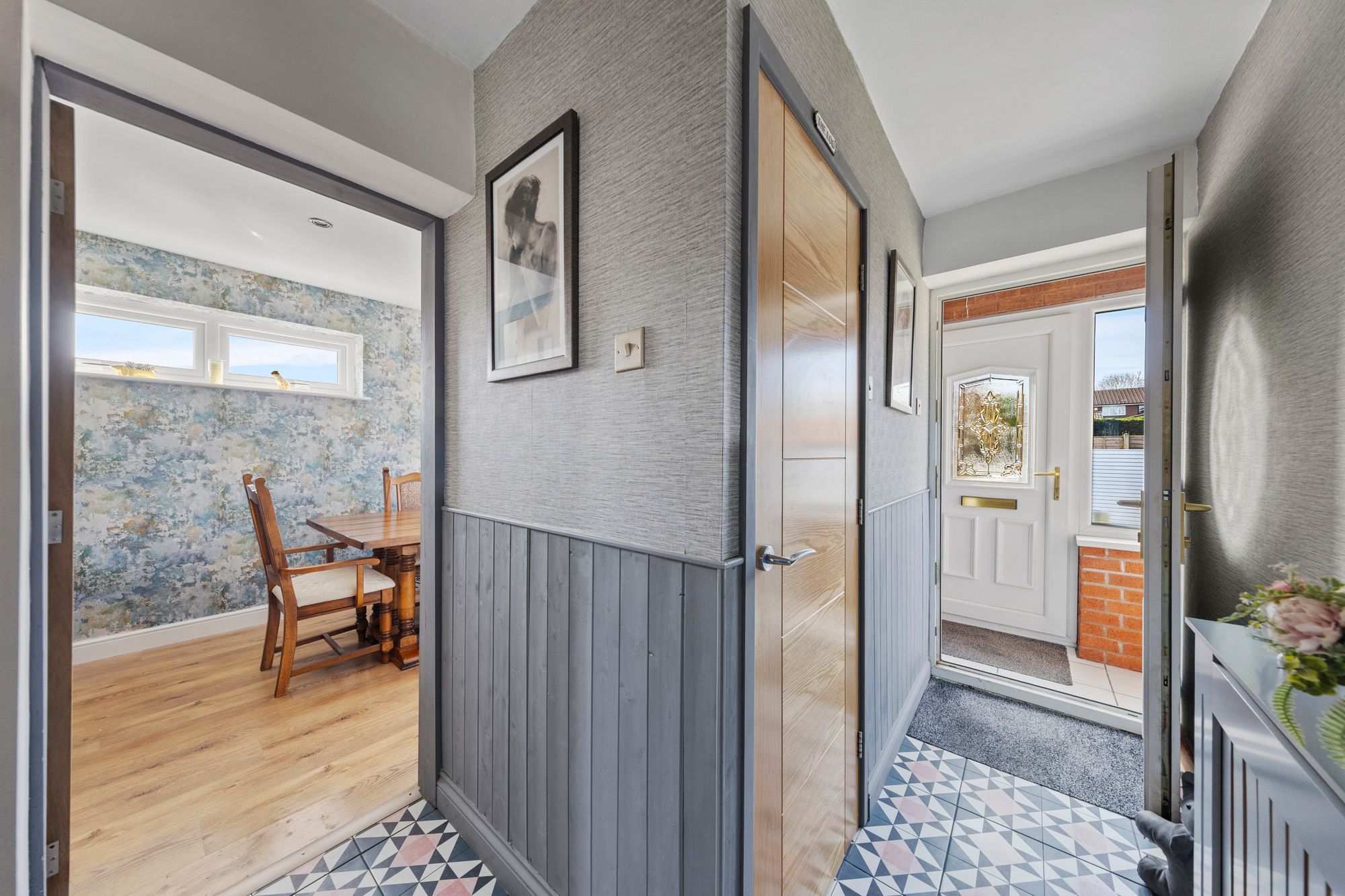 Dundee Close, Fearnhead, WA2