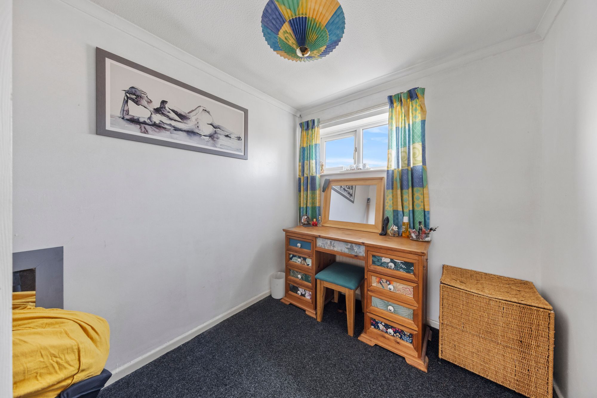 Dundee Close, Fearnhead, WA2