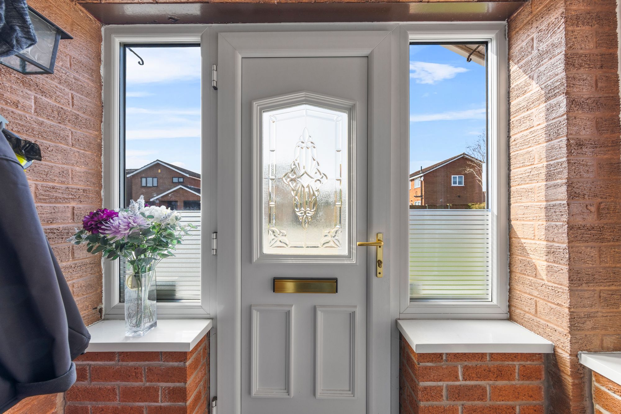 Dundee Close, Fearnhead, WA2