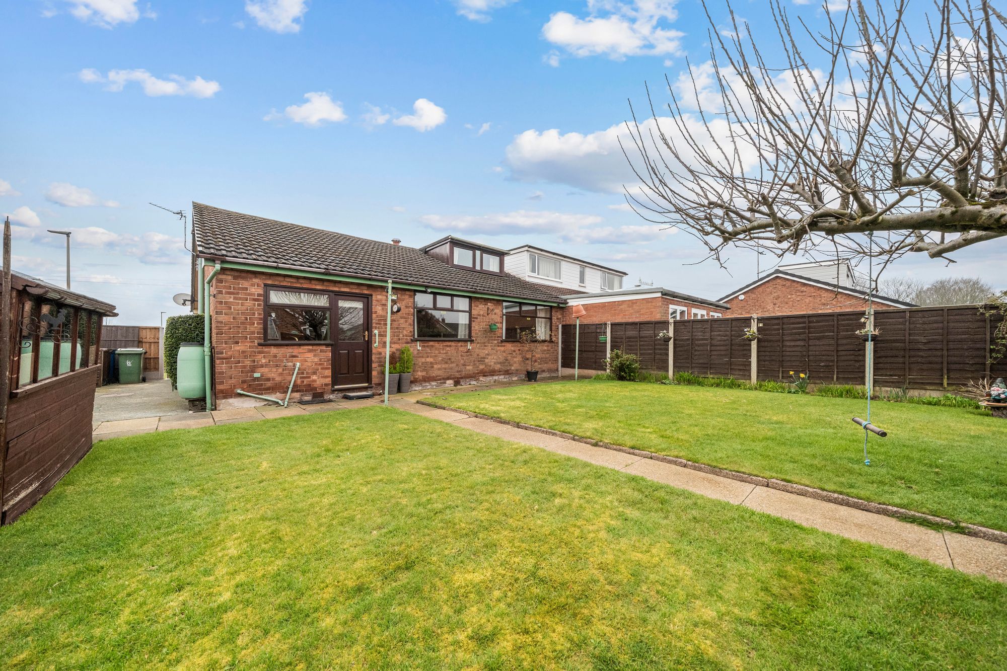 Westfield Avenue, Wigan