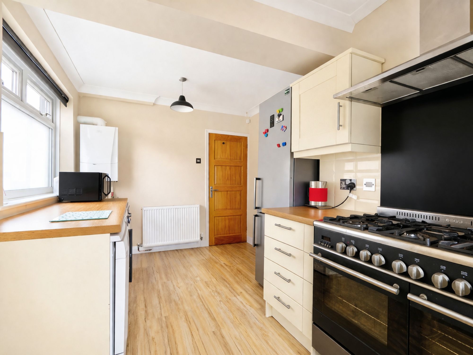 1ff114c3-bba8-4e5e-938d-8052f979a79f