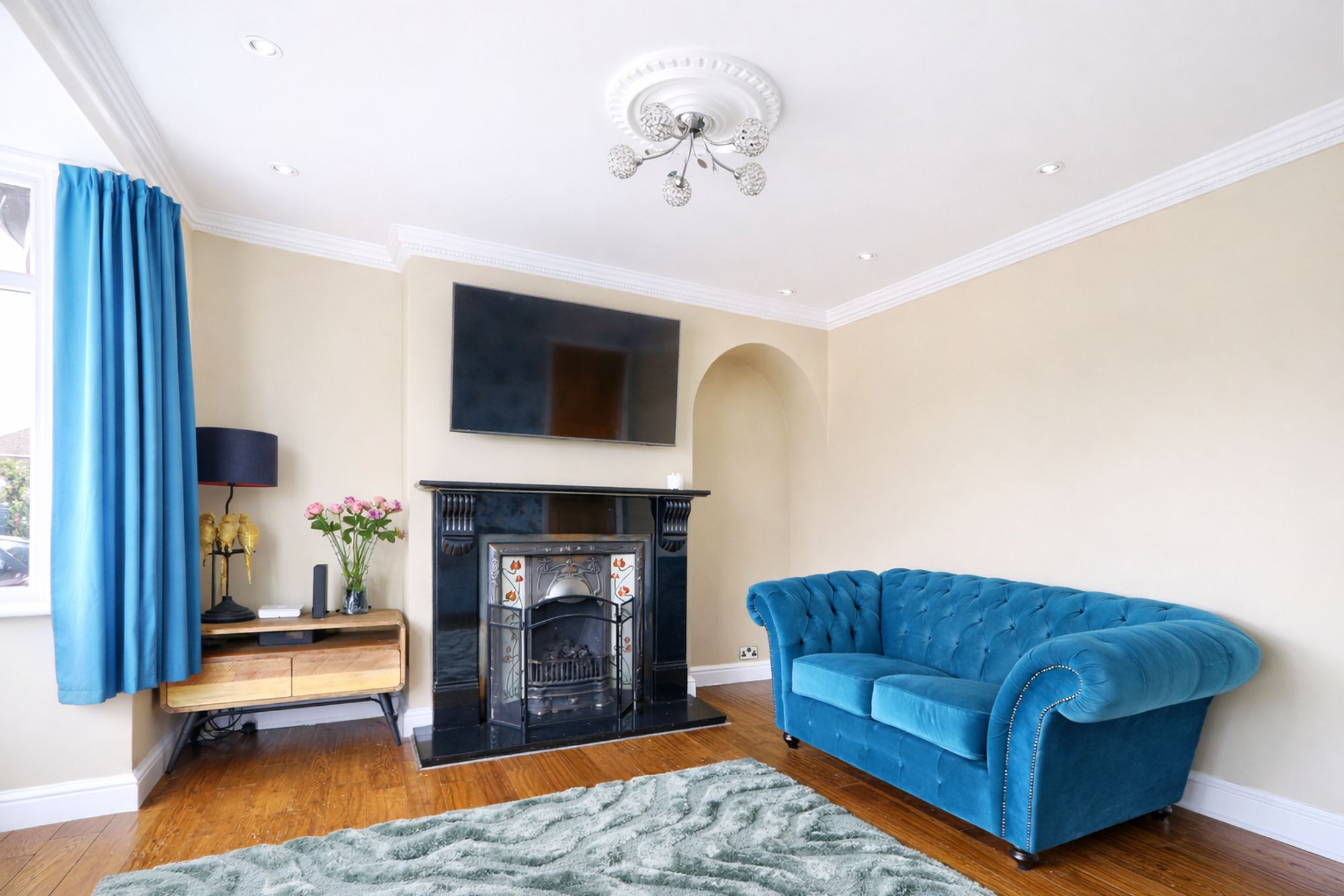 41f3f319-183f-4bc4-8204-02237be2b270