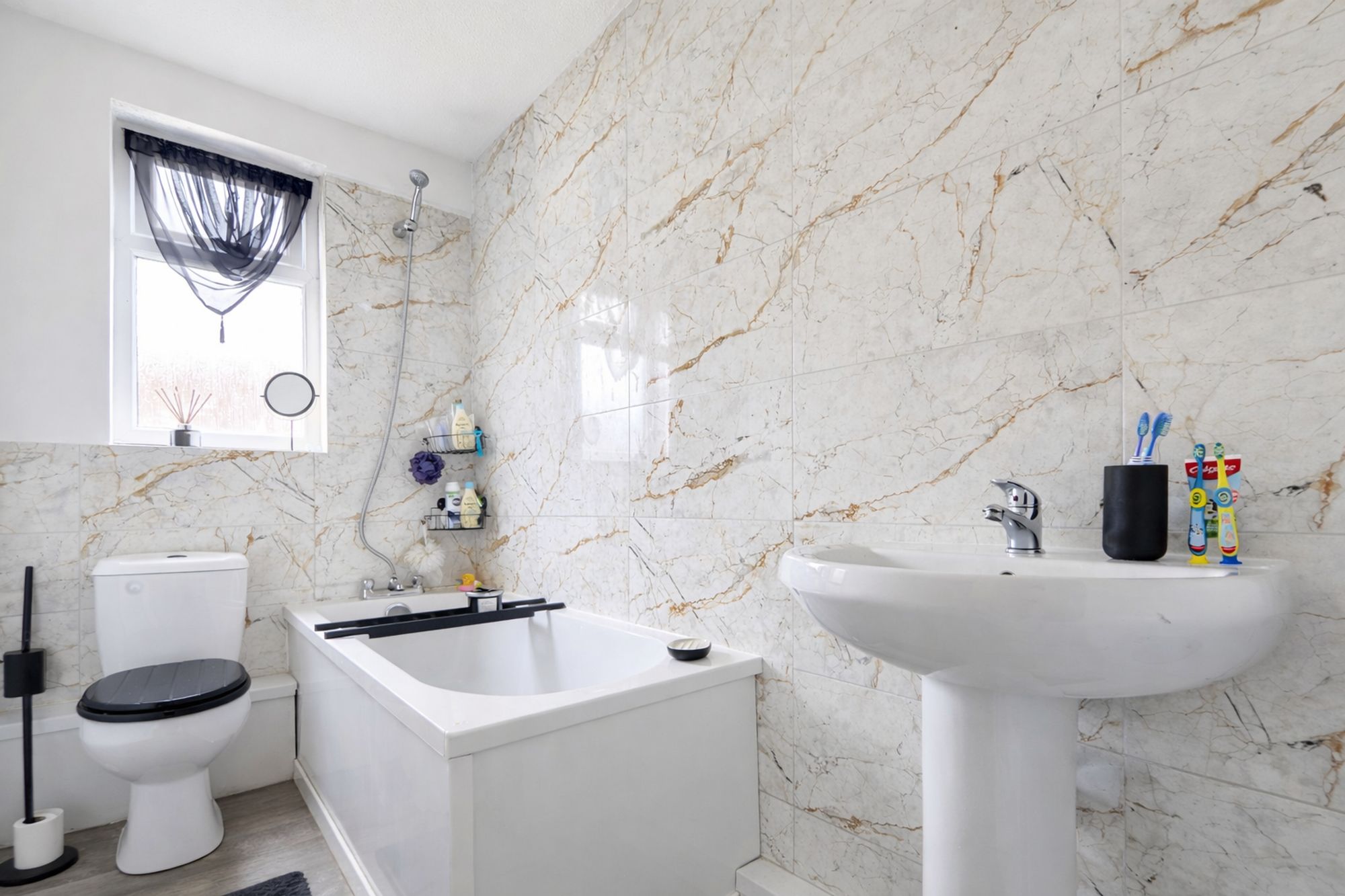 022d4cbe-be14-437d-b4b3-16c859b95932