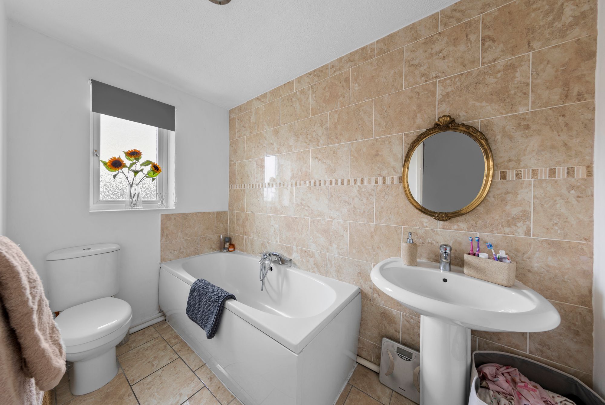 Pennine Lane, Warrington