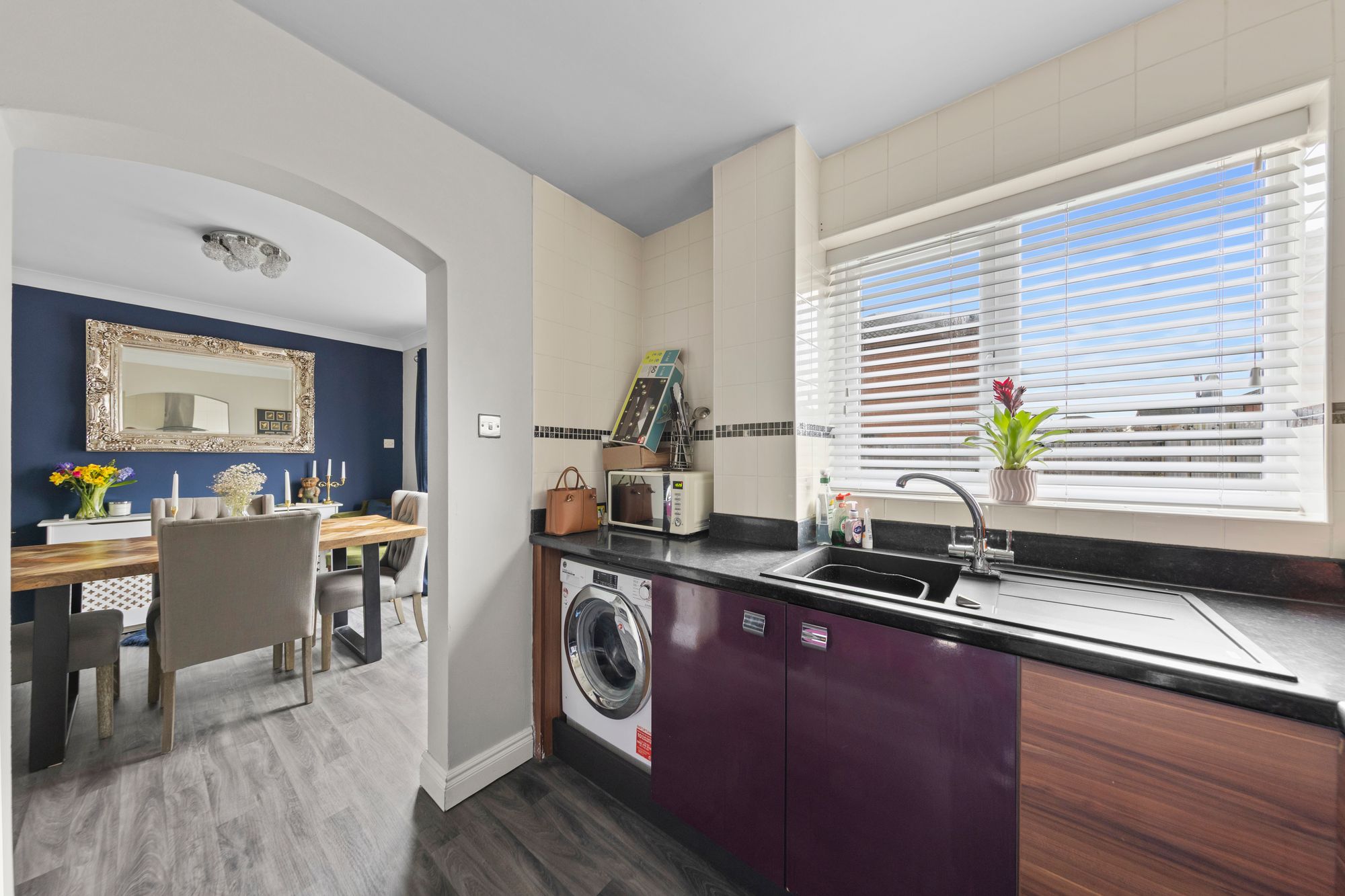 Pennine Lane, Warrington