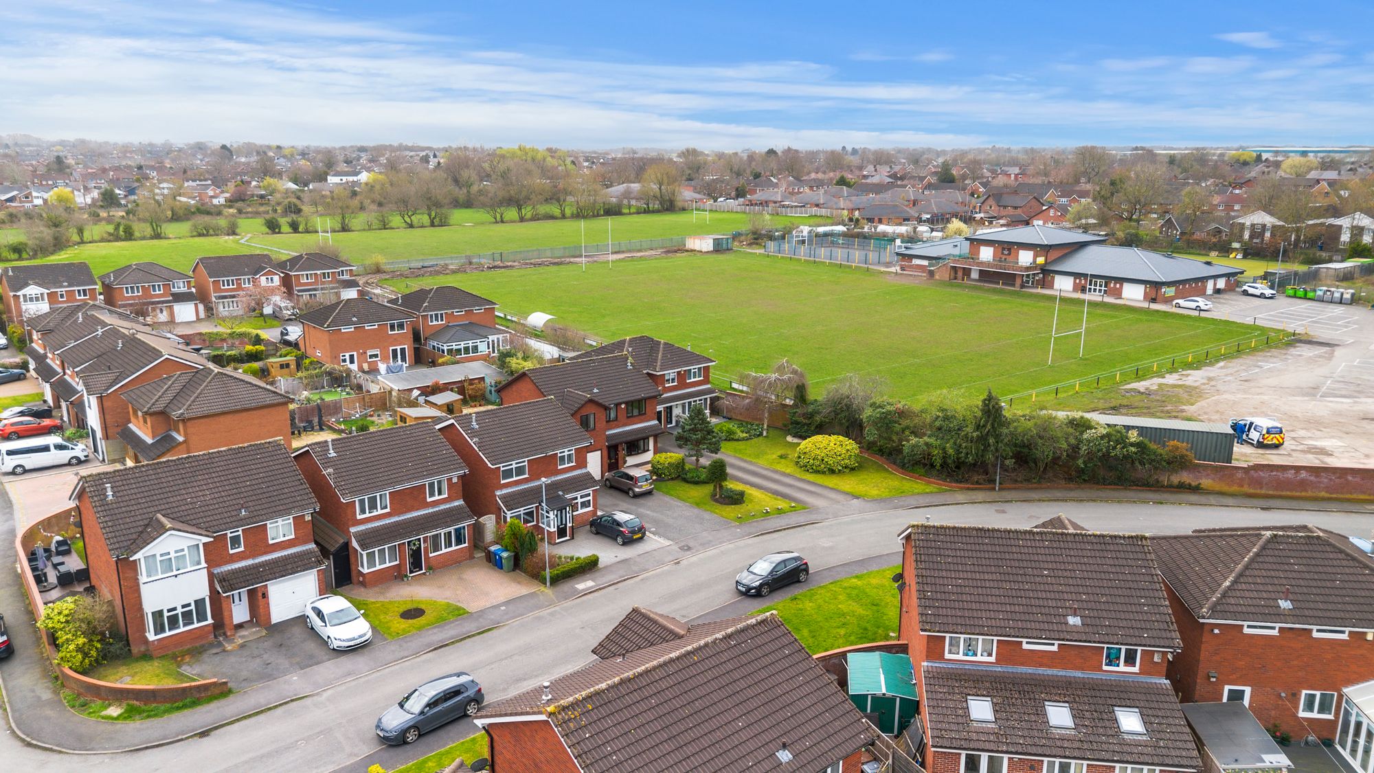 Pennine Lane, Warrington