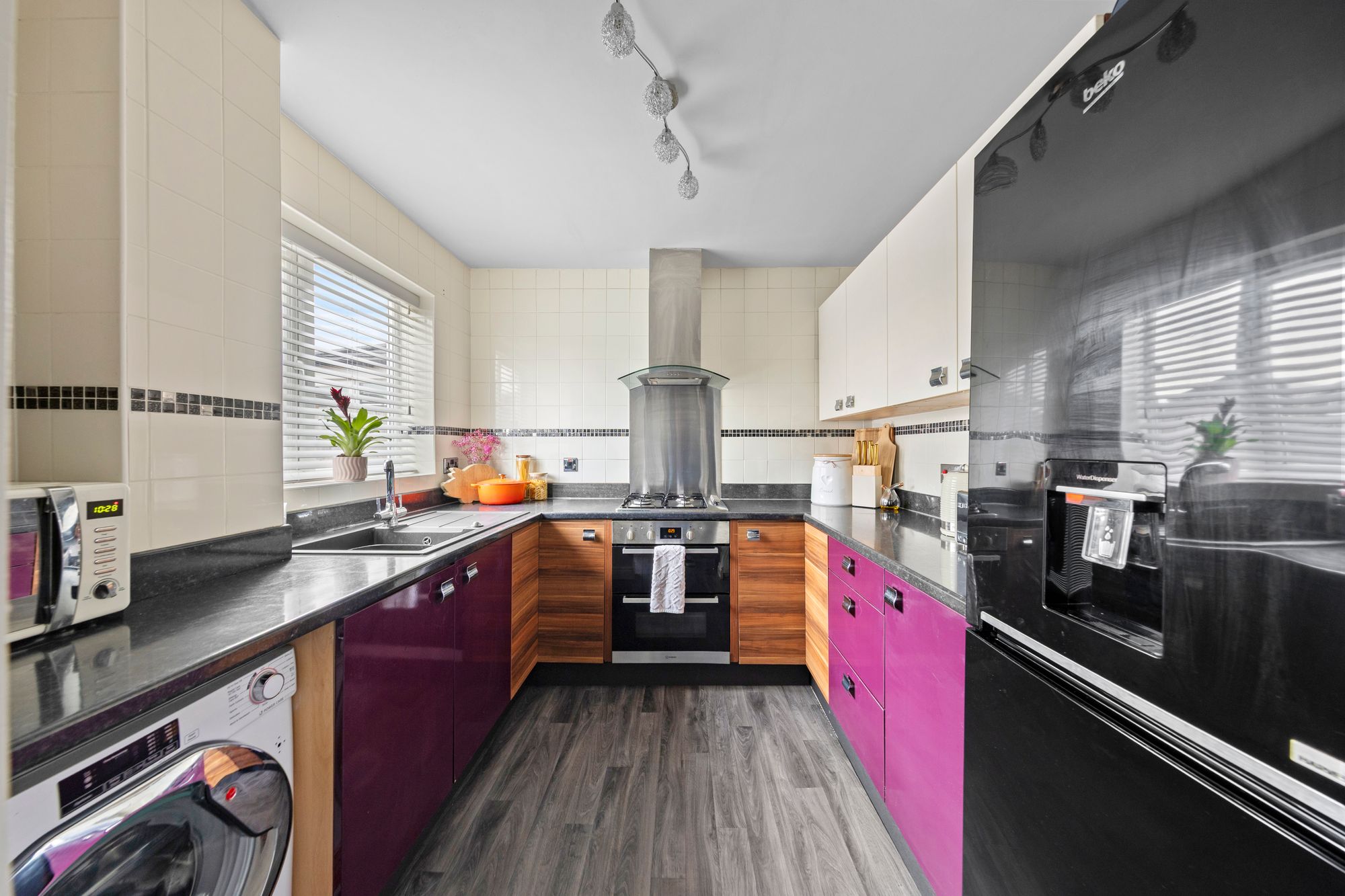 Pennine Lane, Warrington