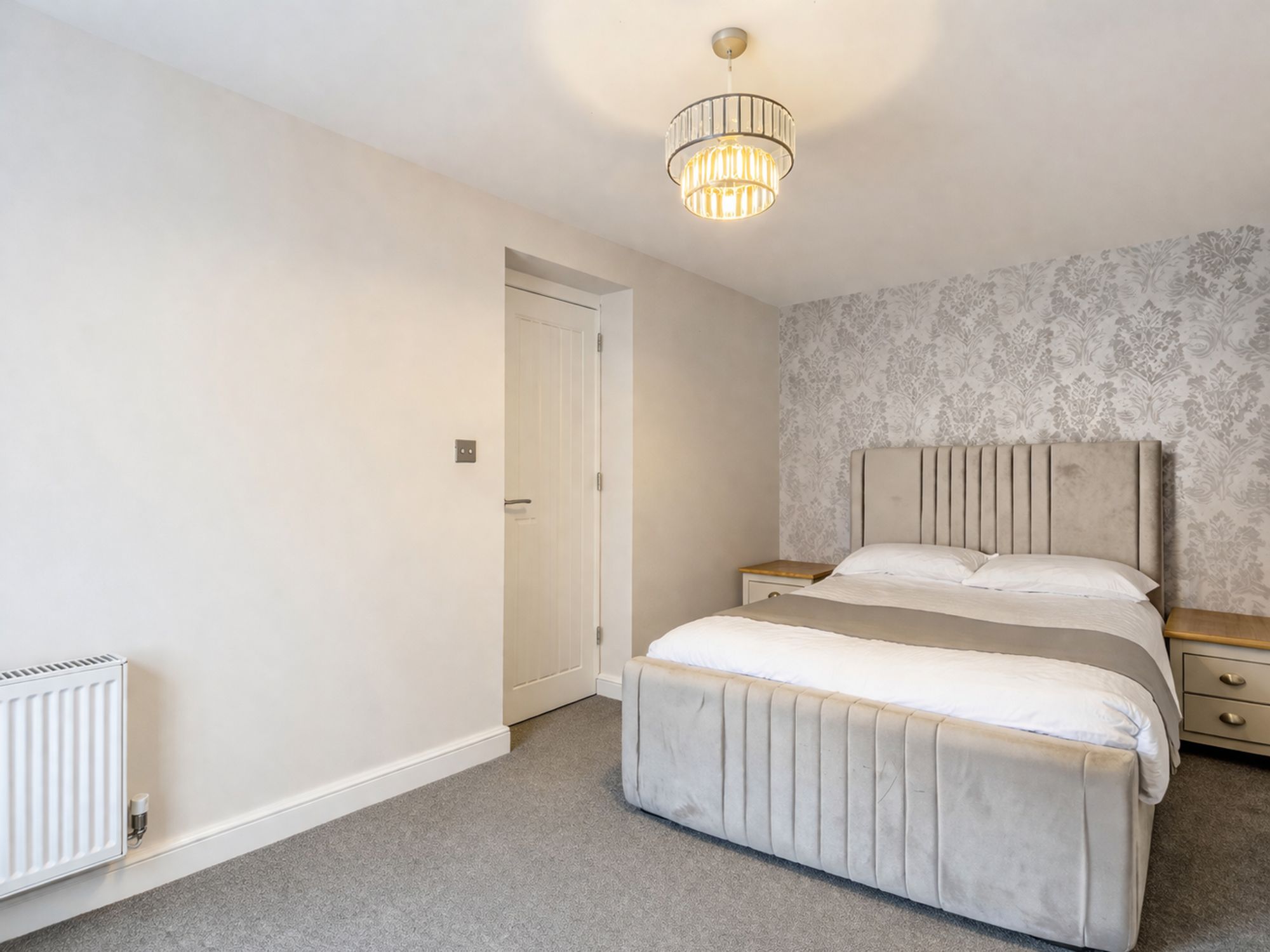 4afe62bd-4f77-4d50-8190-cdbea7e26906