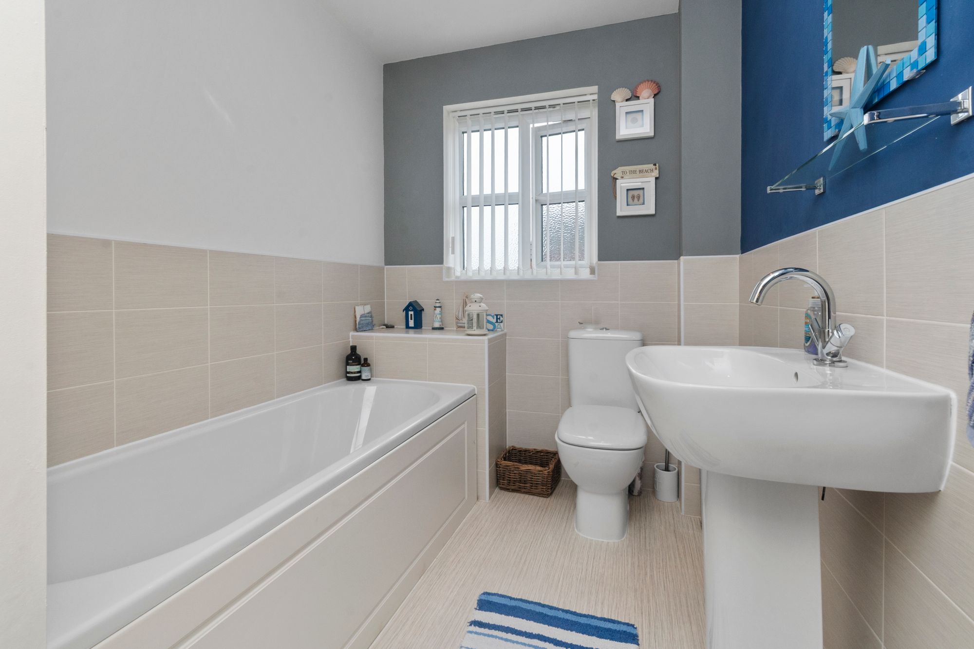 Washington Close, St. Helens, WA9