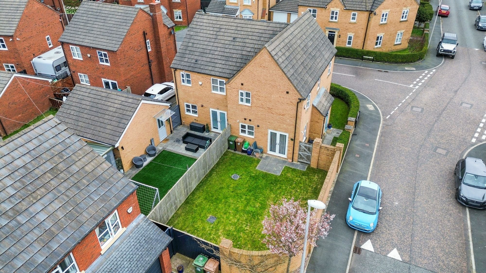 Washington Close, St. Helens, WA9