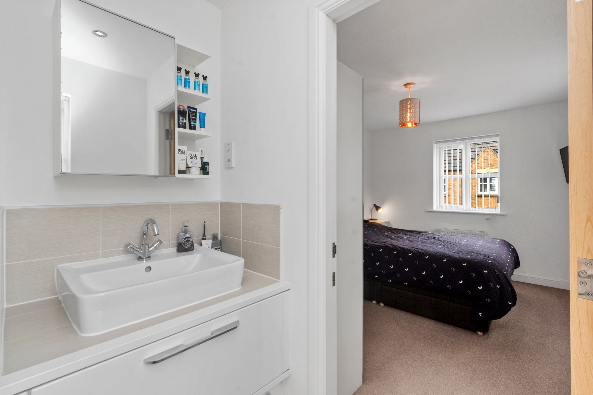 Washington Close, St. Helens, WA9