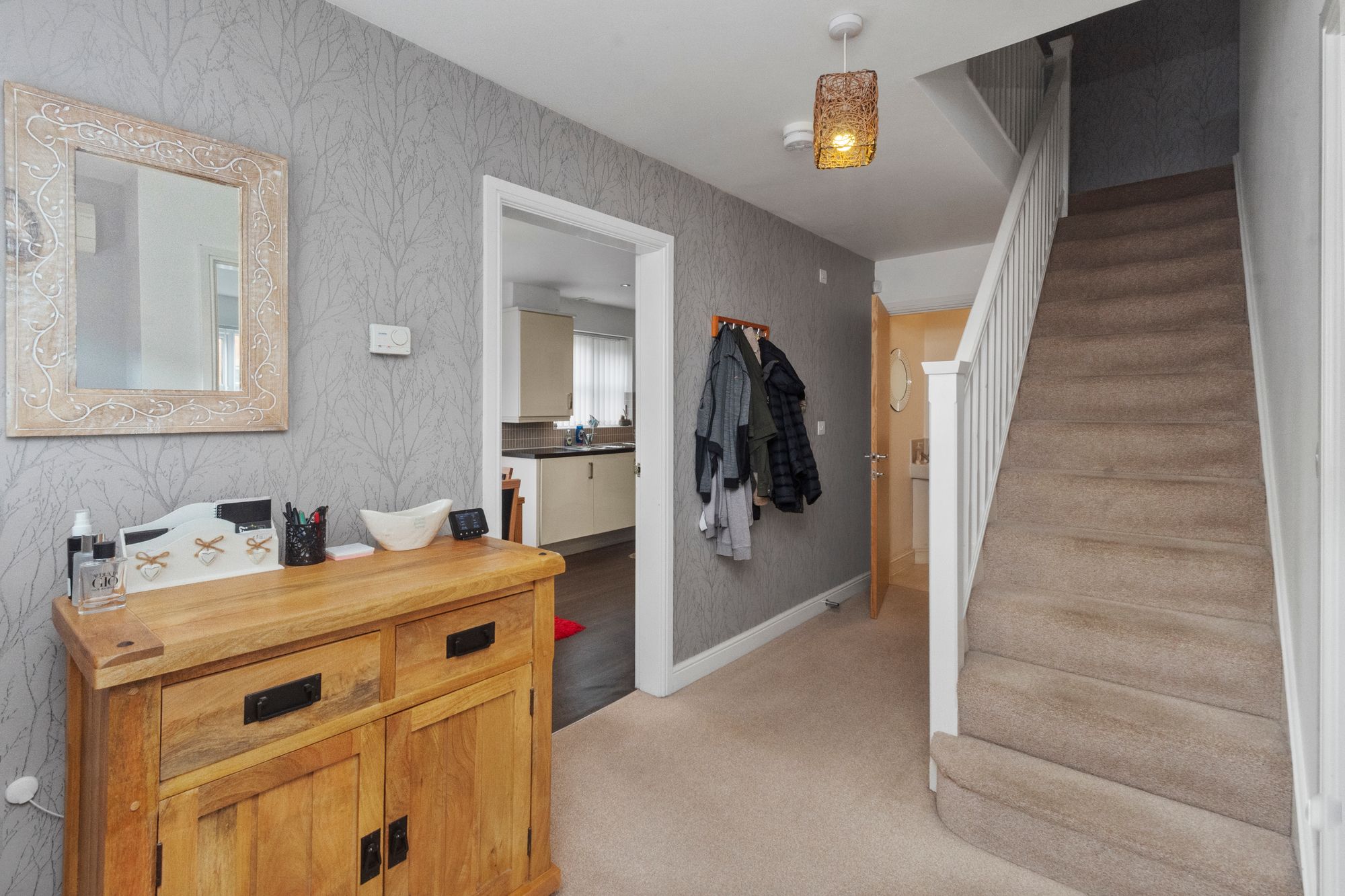 Washington Close, St. Helens, WA9